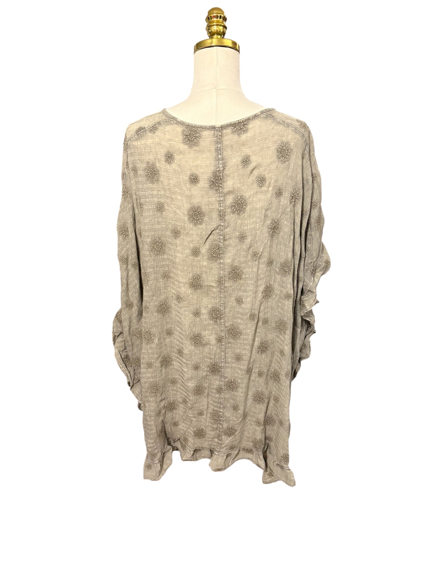 Easel Embroidered Gauze Mineral Wash Ruffled Duster in Storm Grey