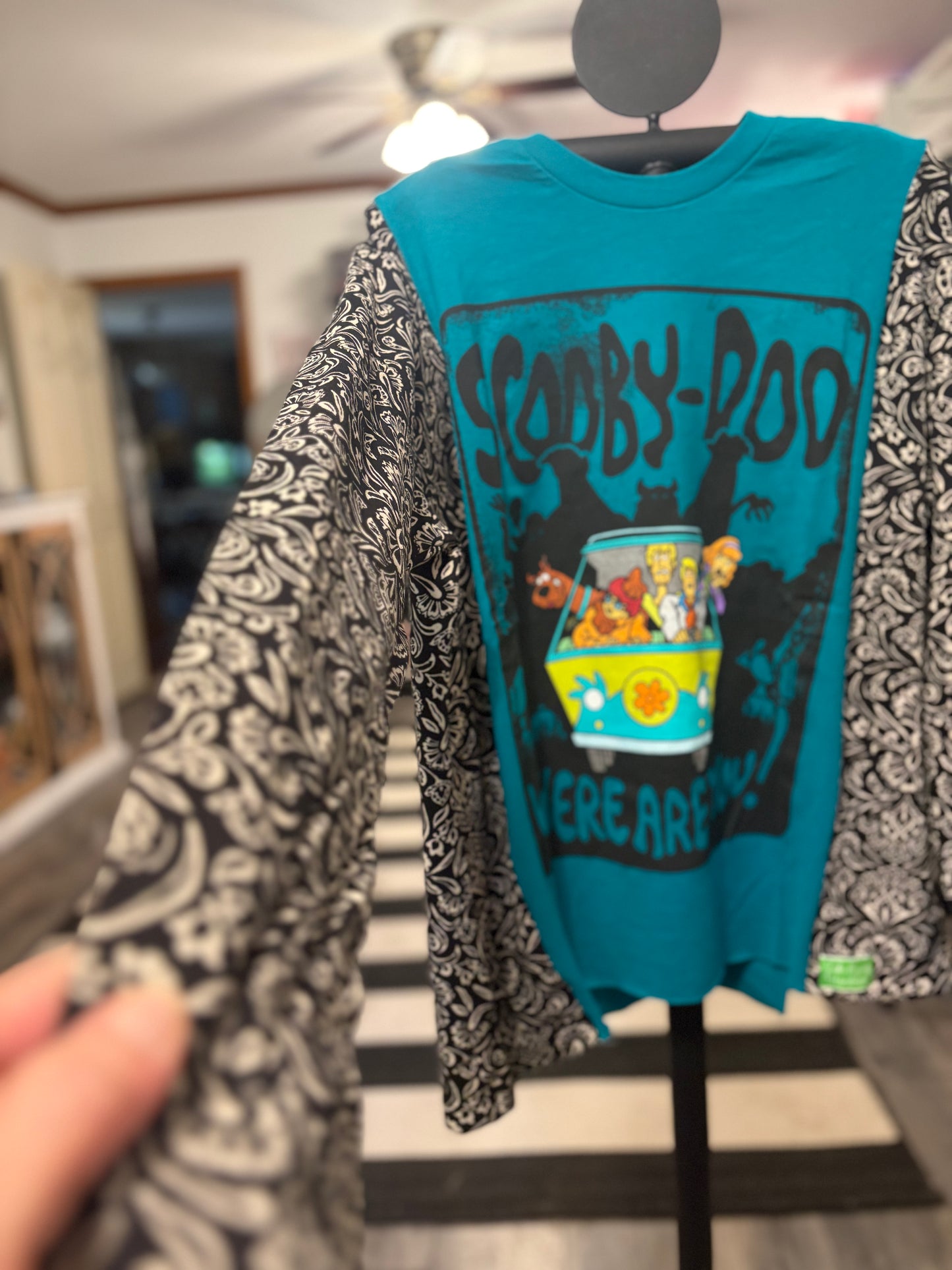 Scooby Doo Long Sleeve Knit Tee One Size Fits a Small to XXL