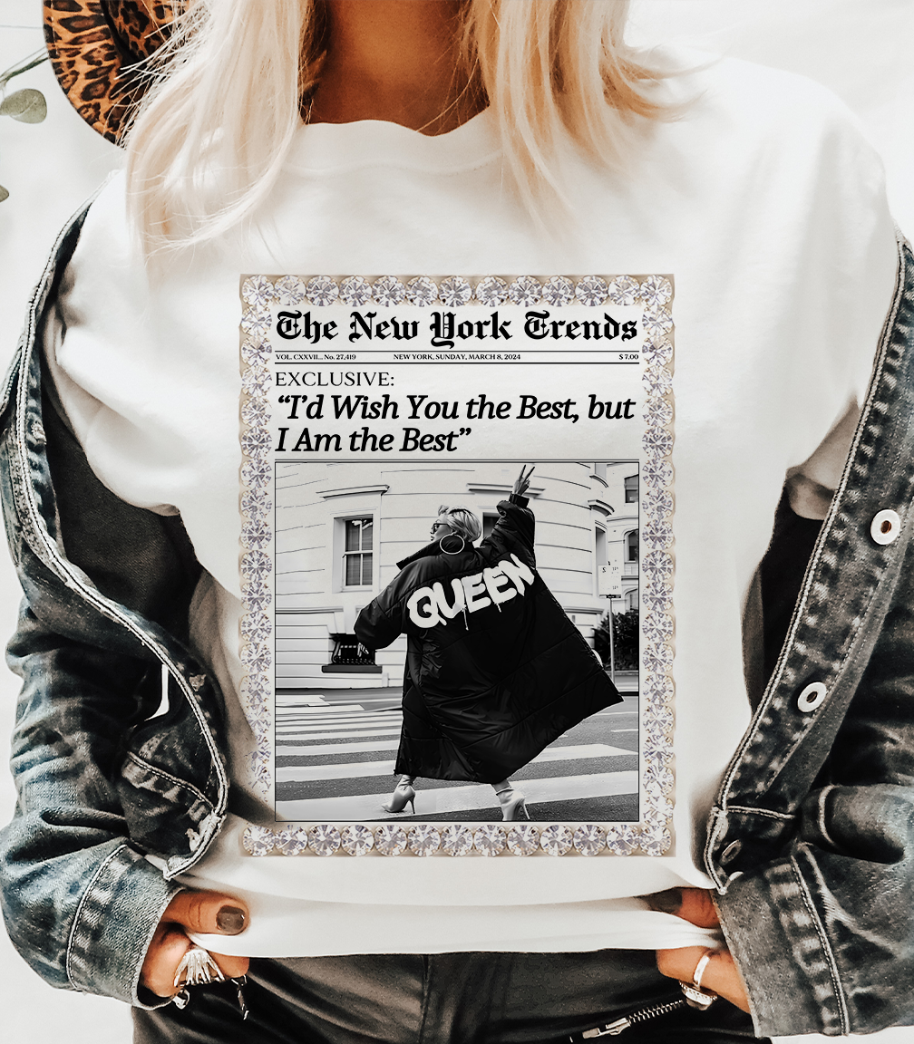 I am the Best Newspaper Queen: Yes / White T-Shirt / XL