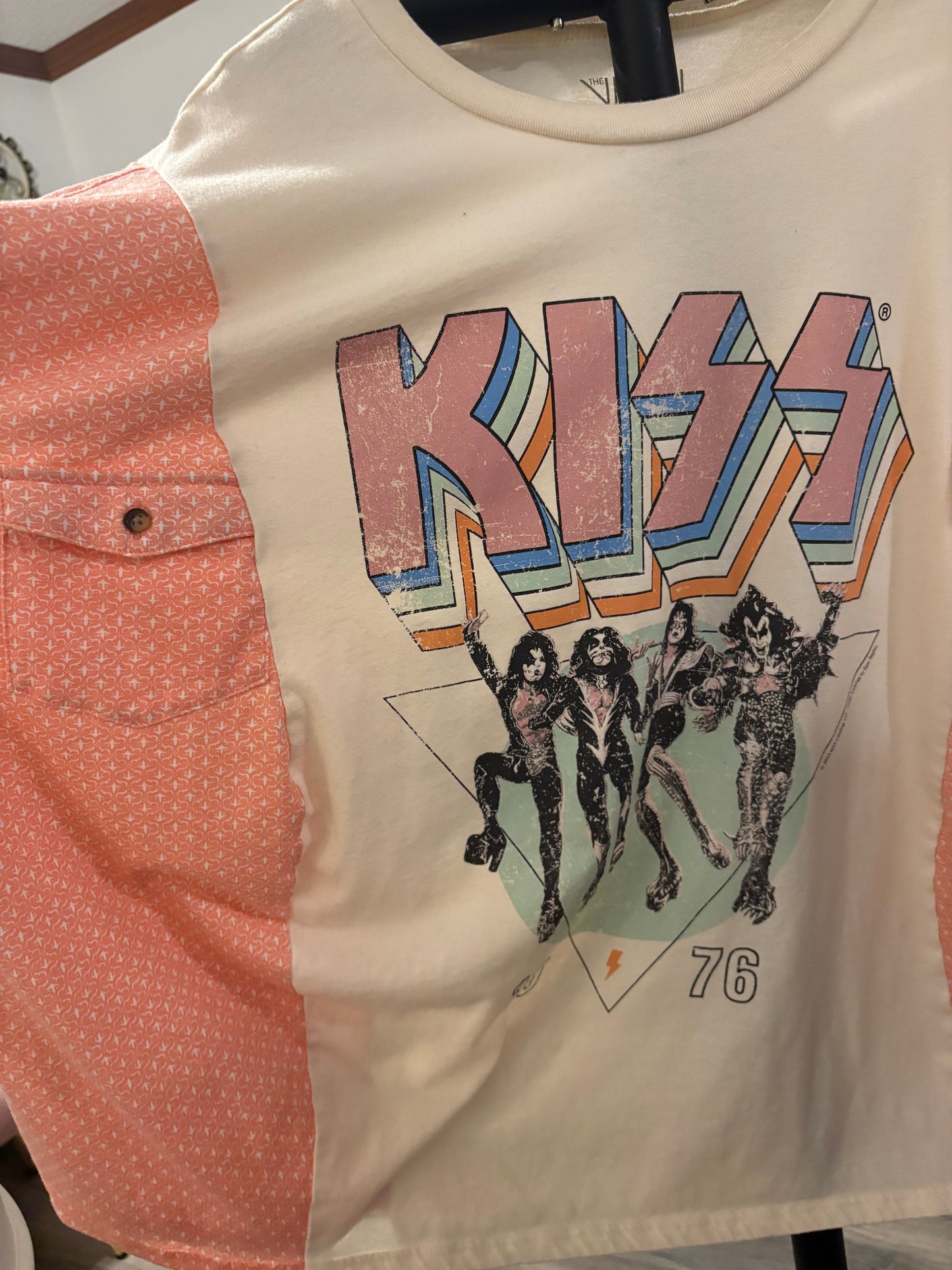 Kiss Upcycled Drop Sleeve Tee One Size Fits an XL to 3X