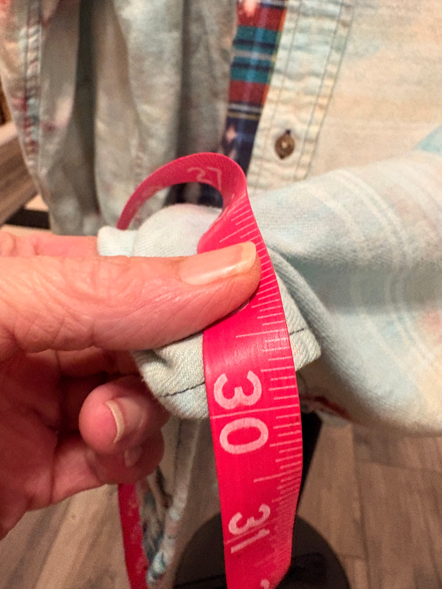 Lynard Skynard Flashy Flannel
Fits a Small to XXL 4-16