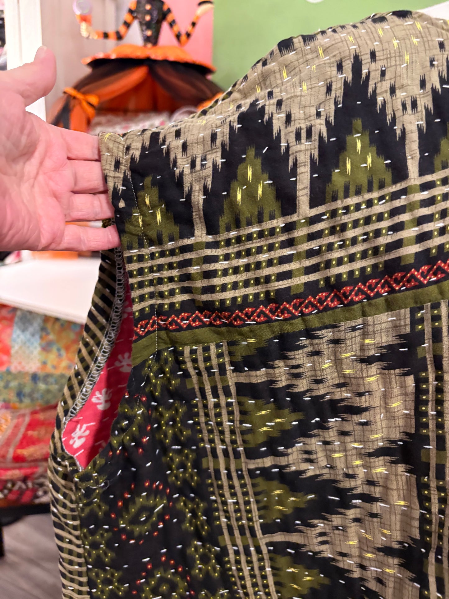 Darla Kantha Top One Size Fits a Small to XL 6-14