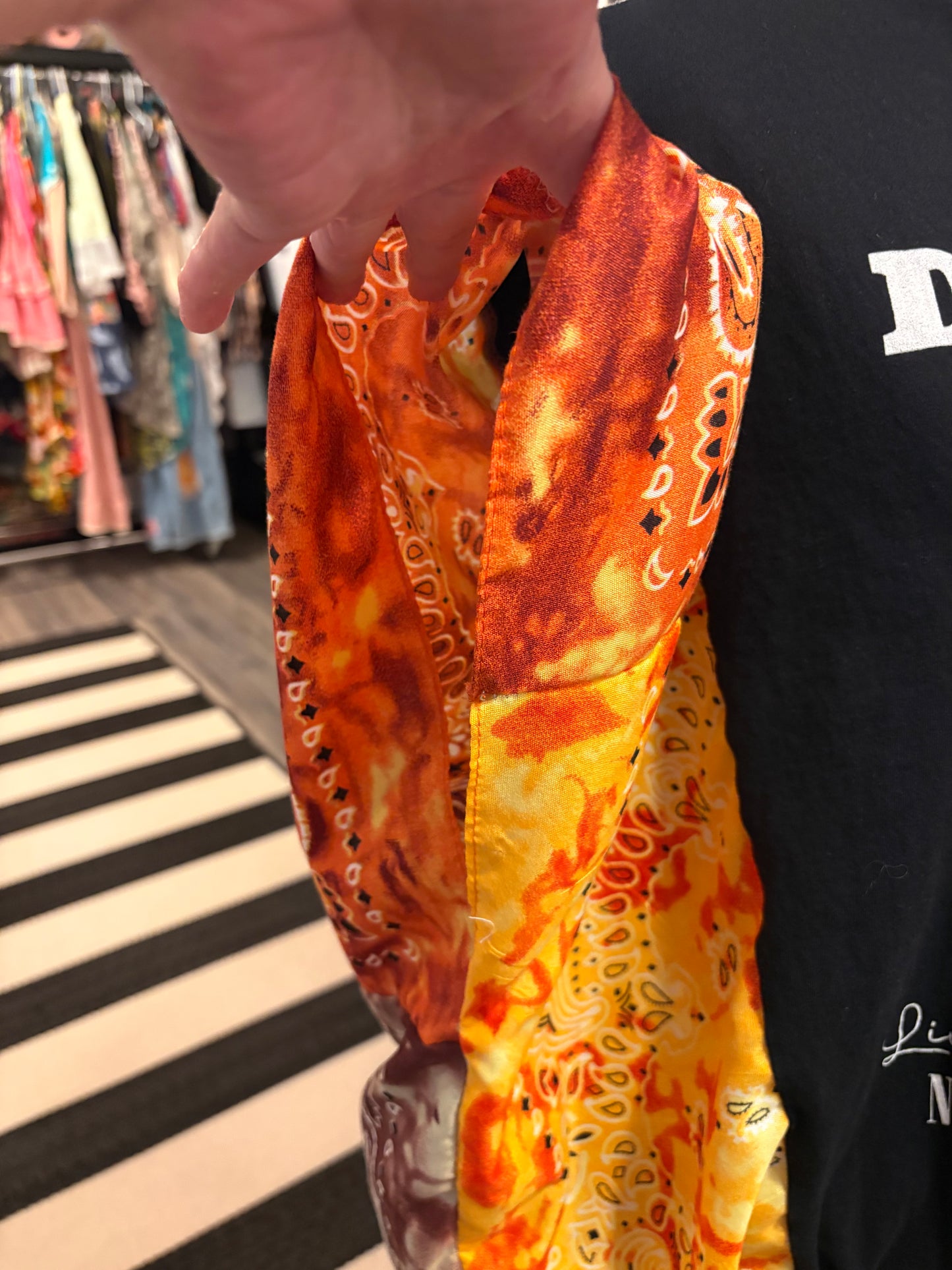 Nashville Dolly Bubble Bandana Sleeve Tee Fits a Small to XXL