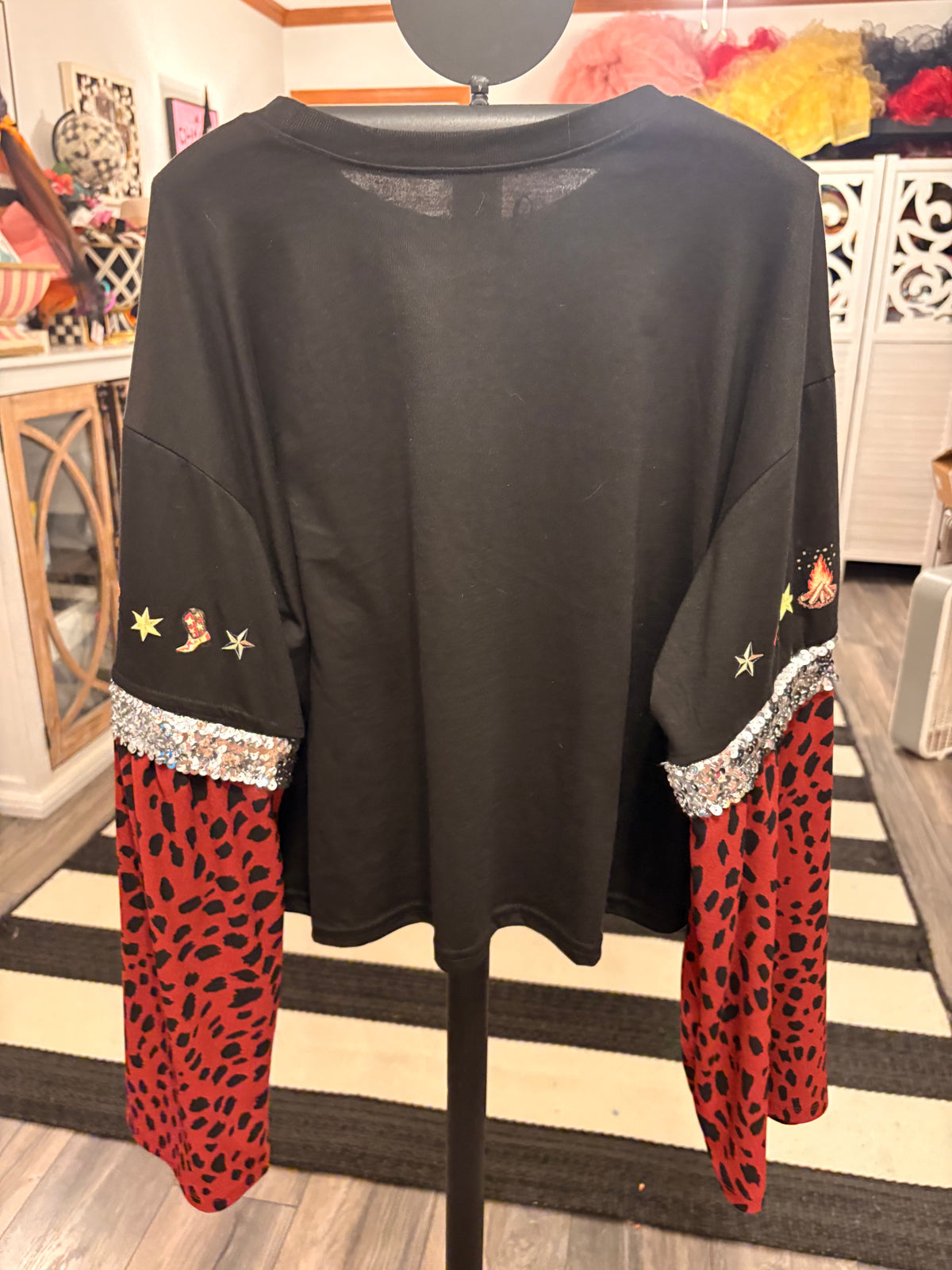 Flashy Cowgirl  Glam Sleeve Tee Fits a Small to XL cropped