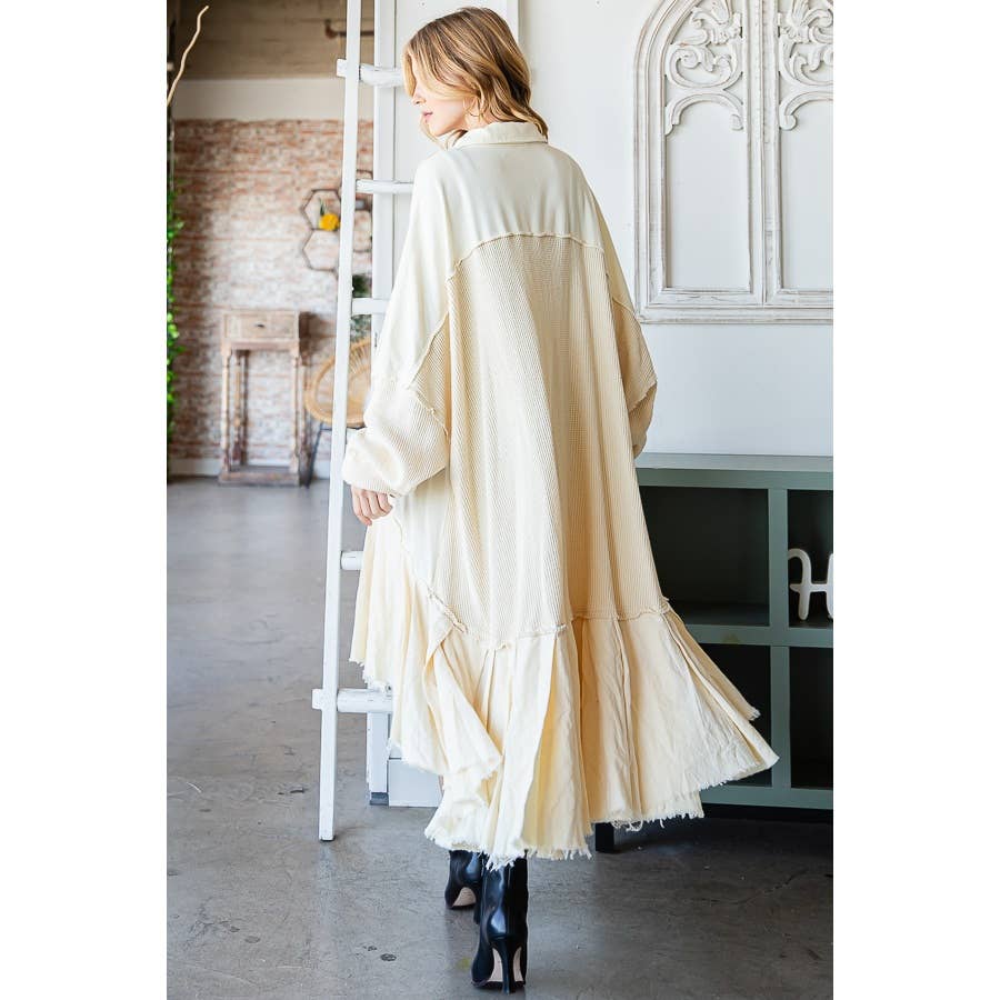 WASHED WAFFLE LONGLINE RUFFLE HEM SHIRT: CREAM / ONE SIZE