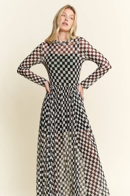 CHECKER PRINT MAXI DRESS: Black