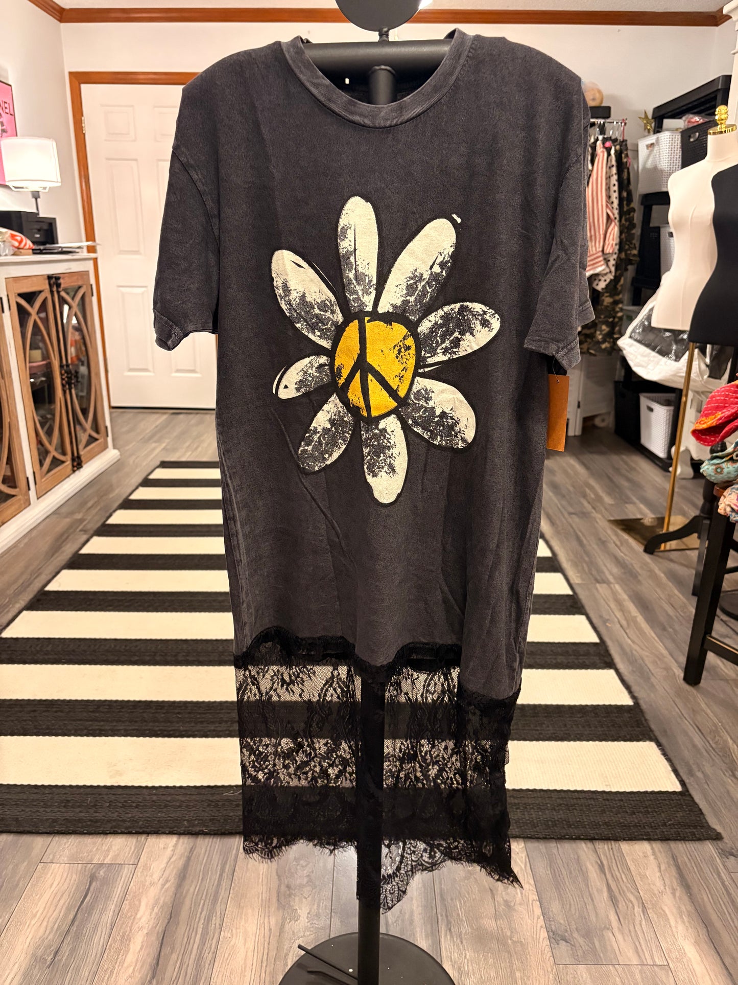 Dirty Daisy Lace Bottom Tee Dress OVERSIZED Fits a Small and Medium