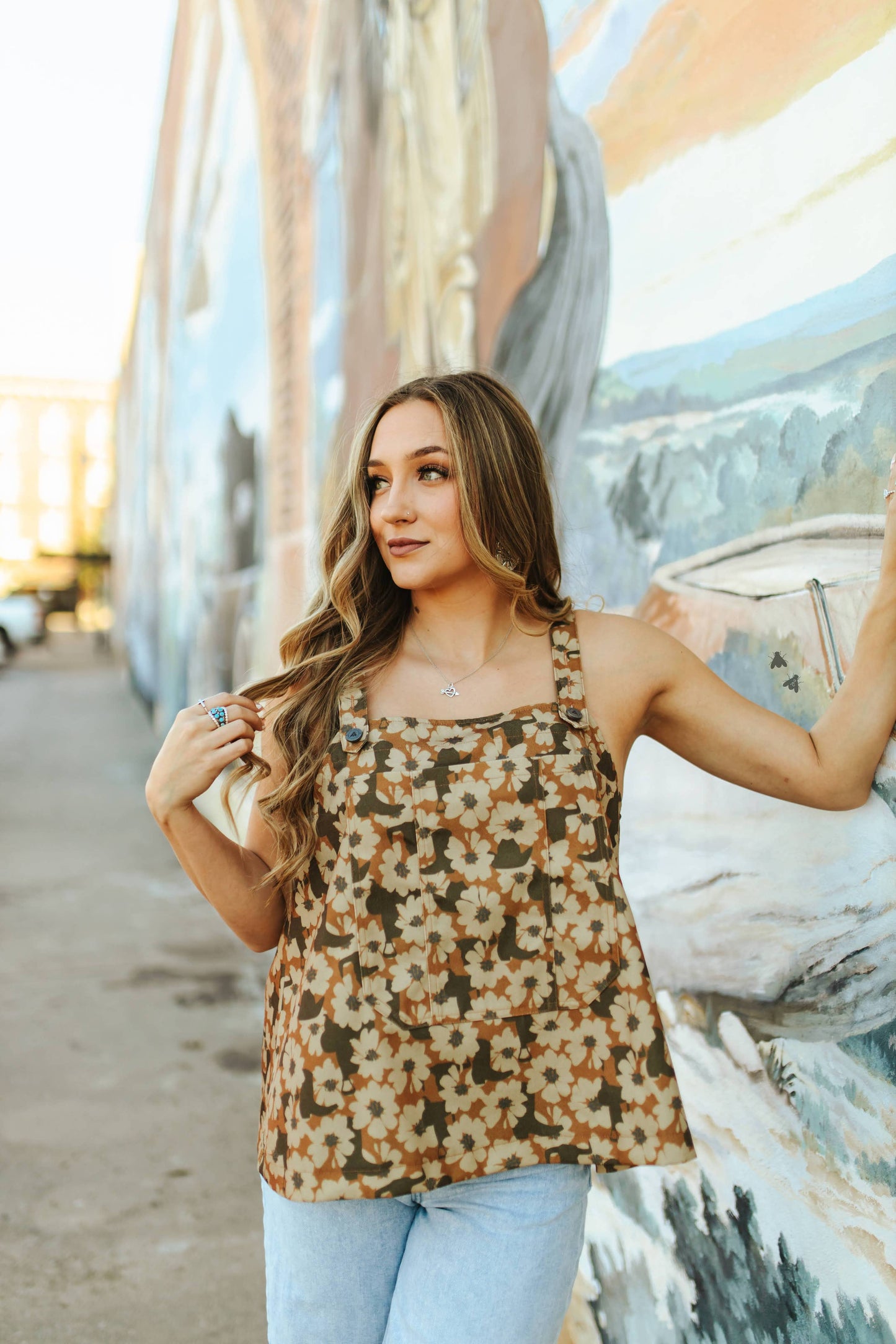 BUCKIN BIBS *FLORAL: S/M