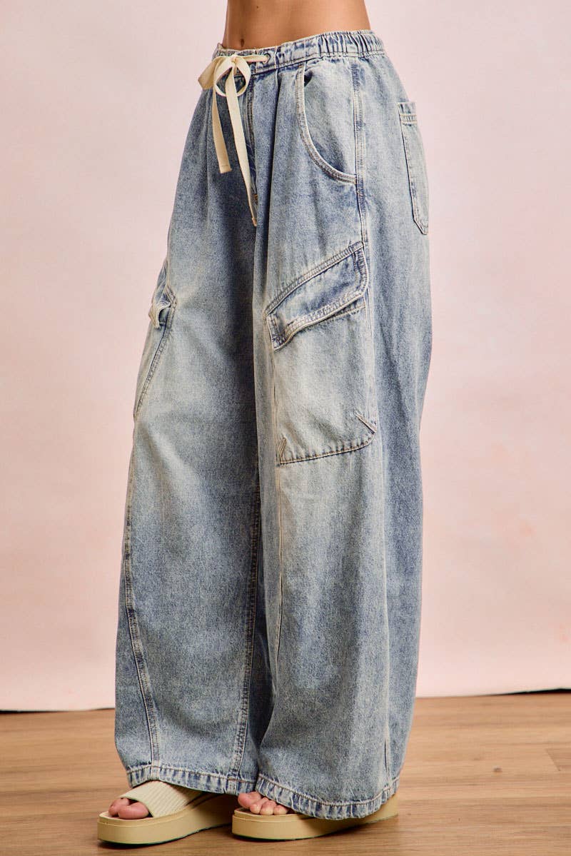 BAGGY BARREL DENIM PANTS WITH CARGO POCKETS: DENIM