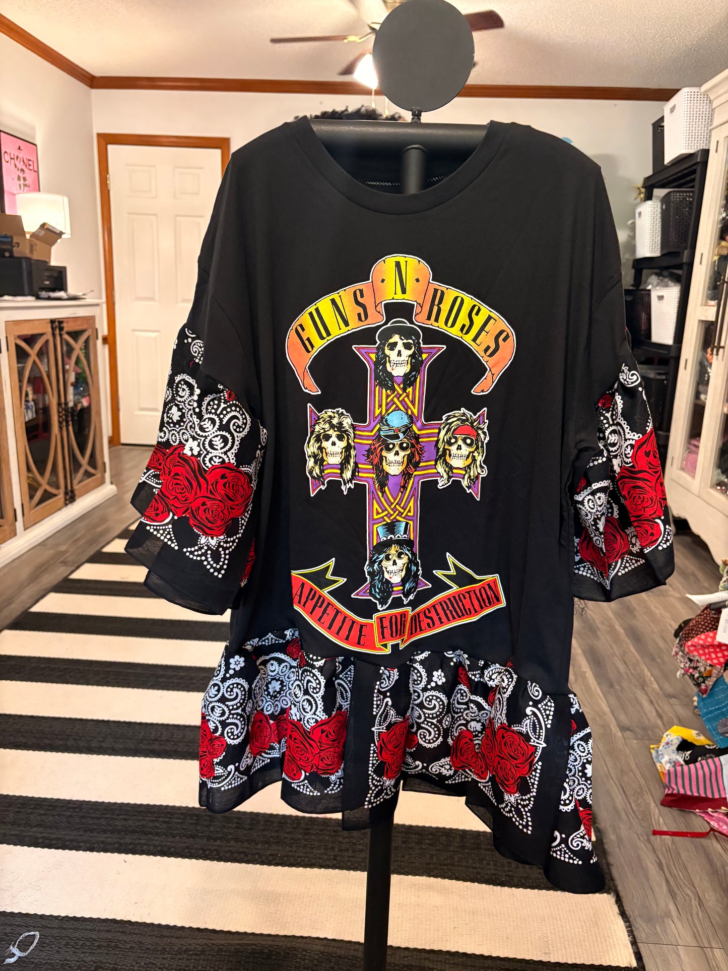 Appetite Bandana Baby Doll Tee Fits a Small to XL