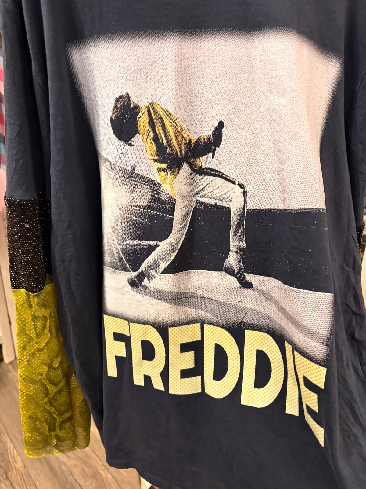 King Freddie Glam Tee One Size Fits a Small to XL