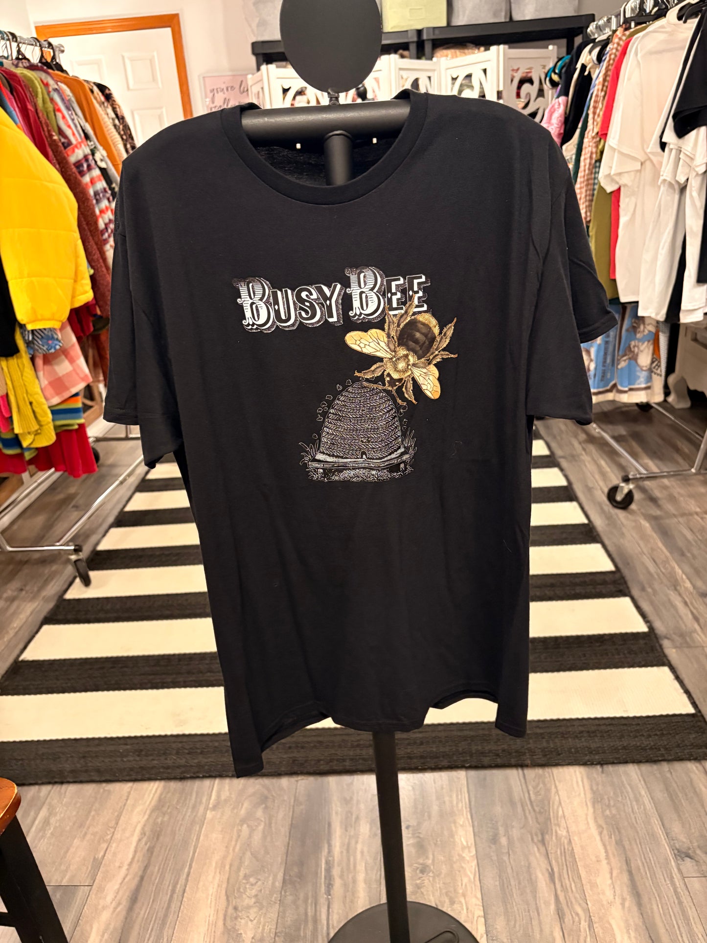 Busy Bee Tee Size Large