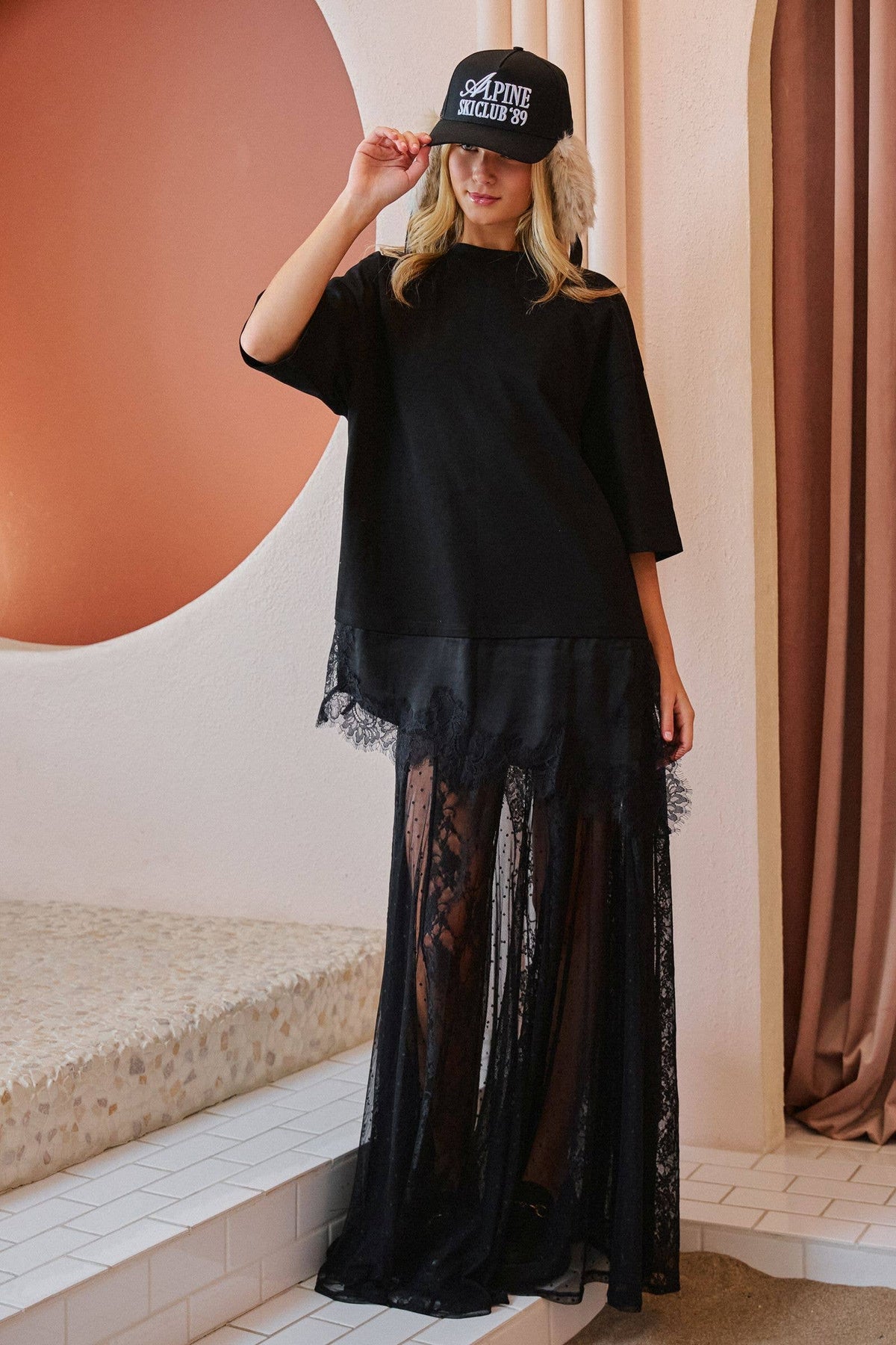 SHEER LACE FRONT SLIT MAXI SKIRT: Black