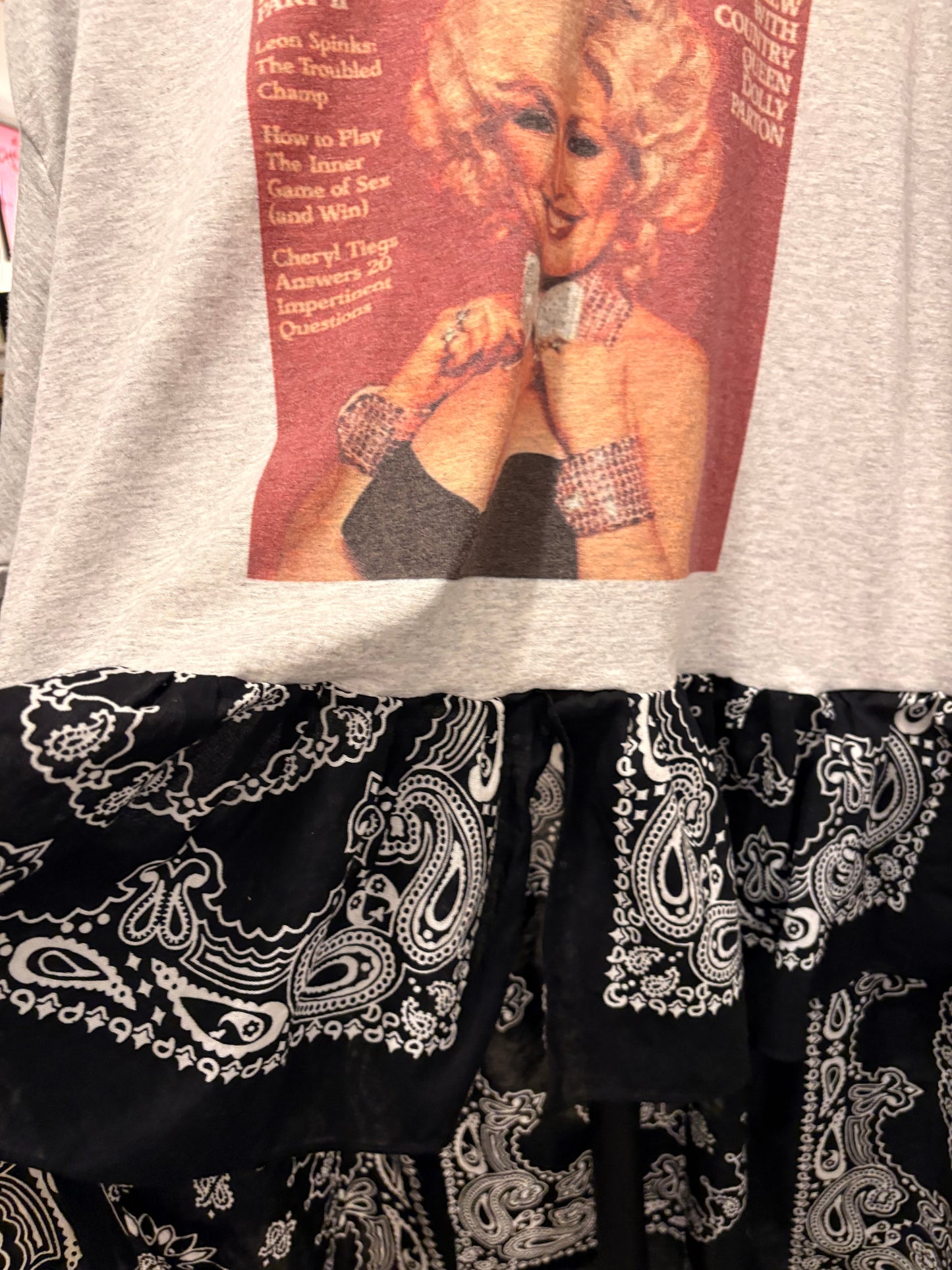 Playboy Dolly Drama Ho/Lo Bandana Tee One size fits a Large to 2X 10-16