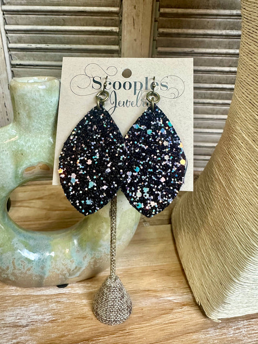 Black Glitter-Ear: Ear Wire