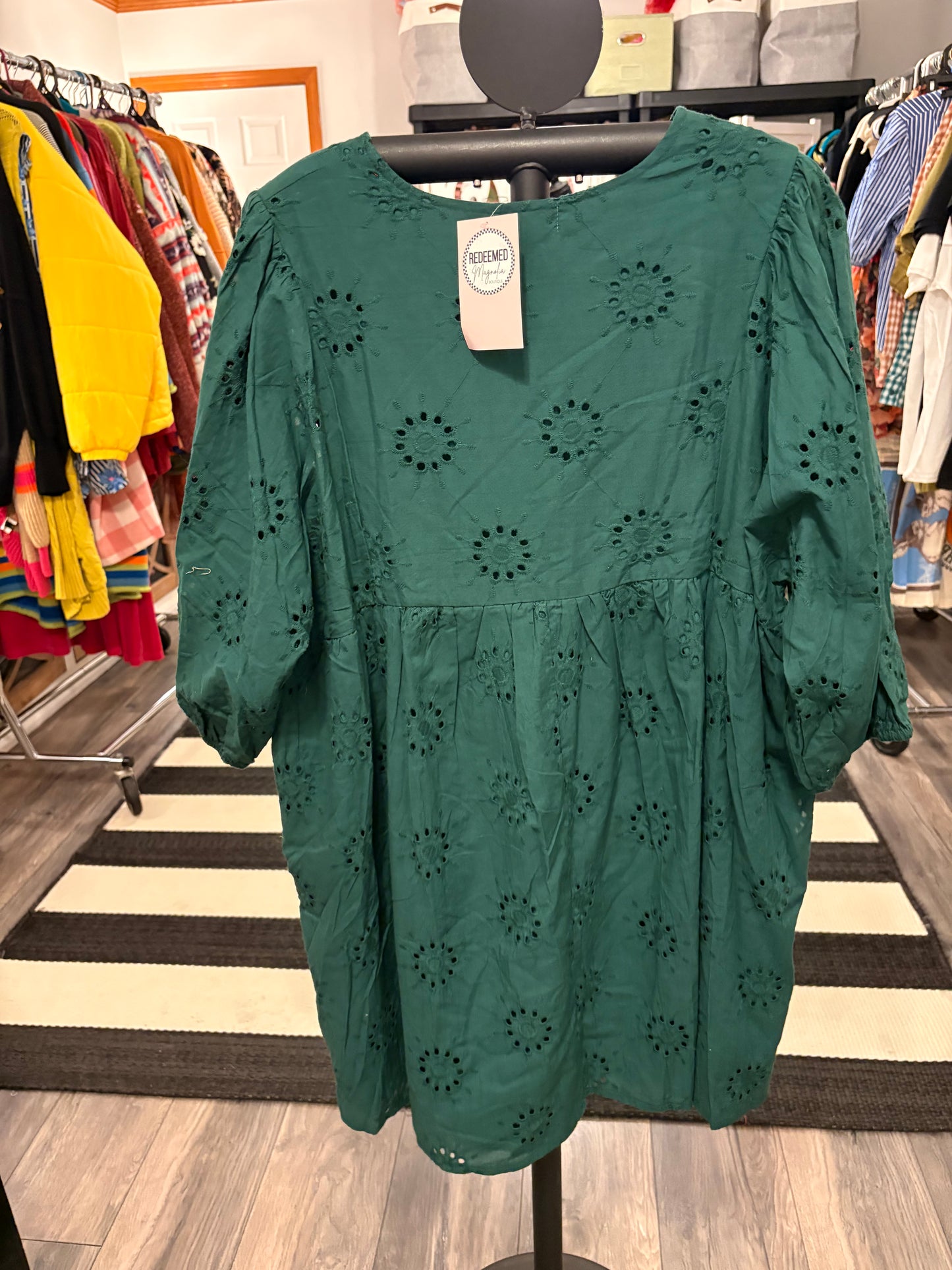 Hunter Green Eyelet Top Large