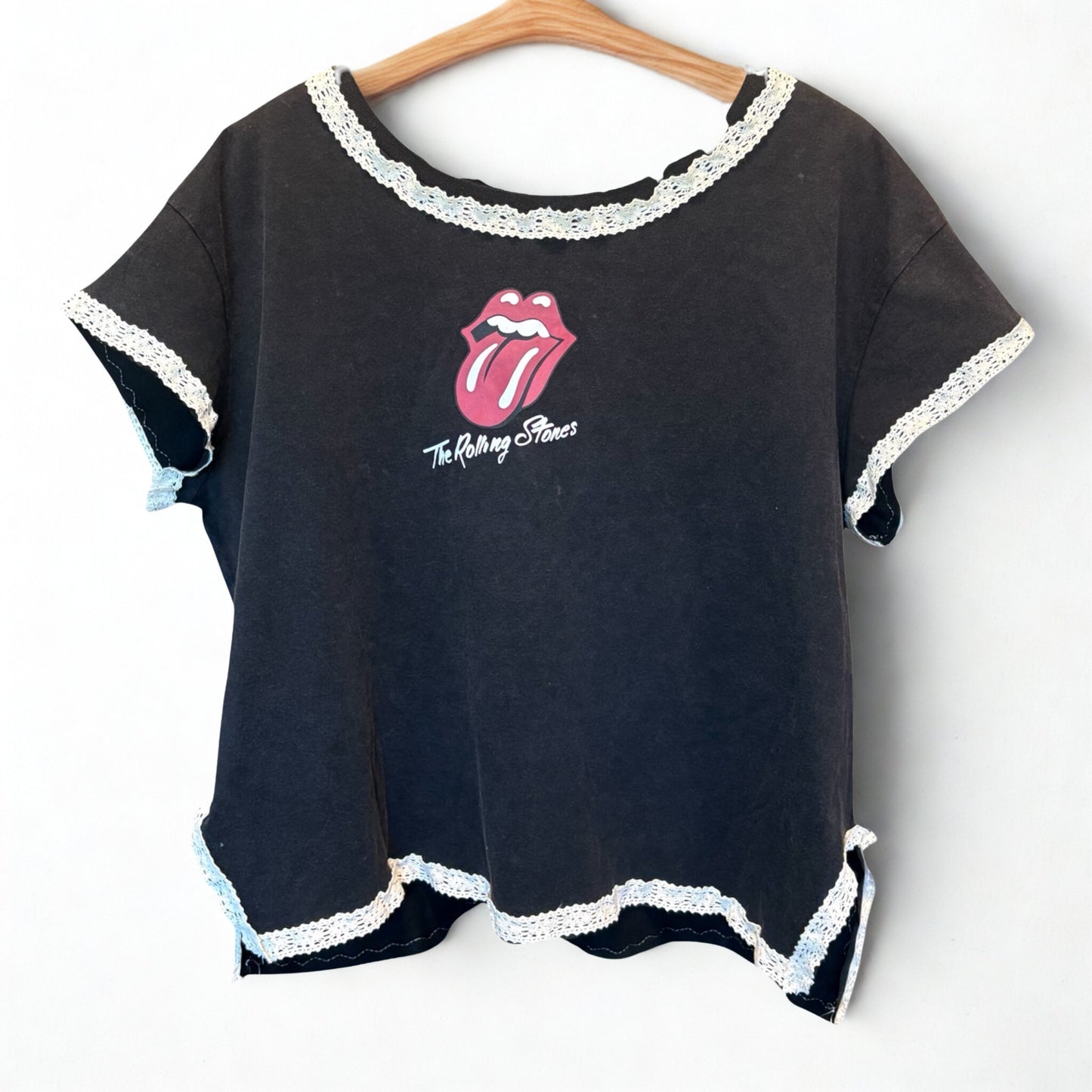 Stones “Junk” Tee One Size Fits a Large/XL