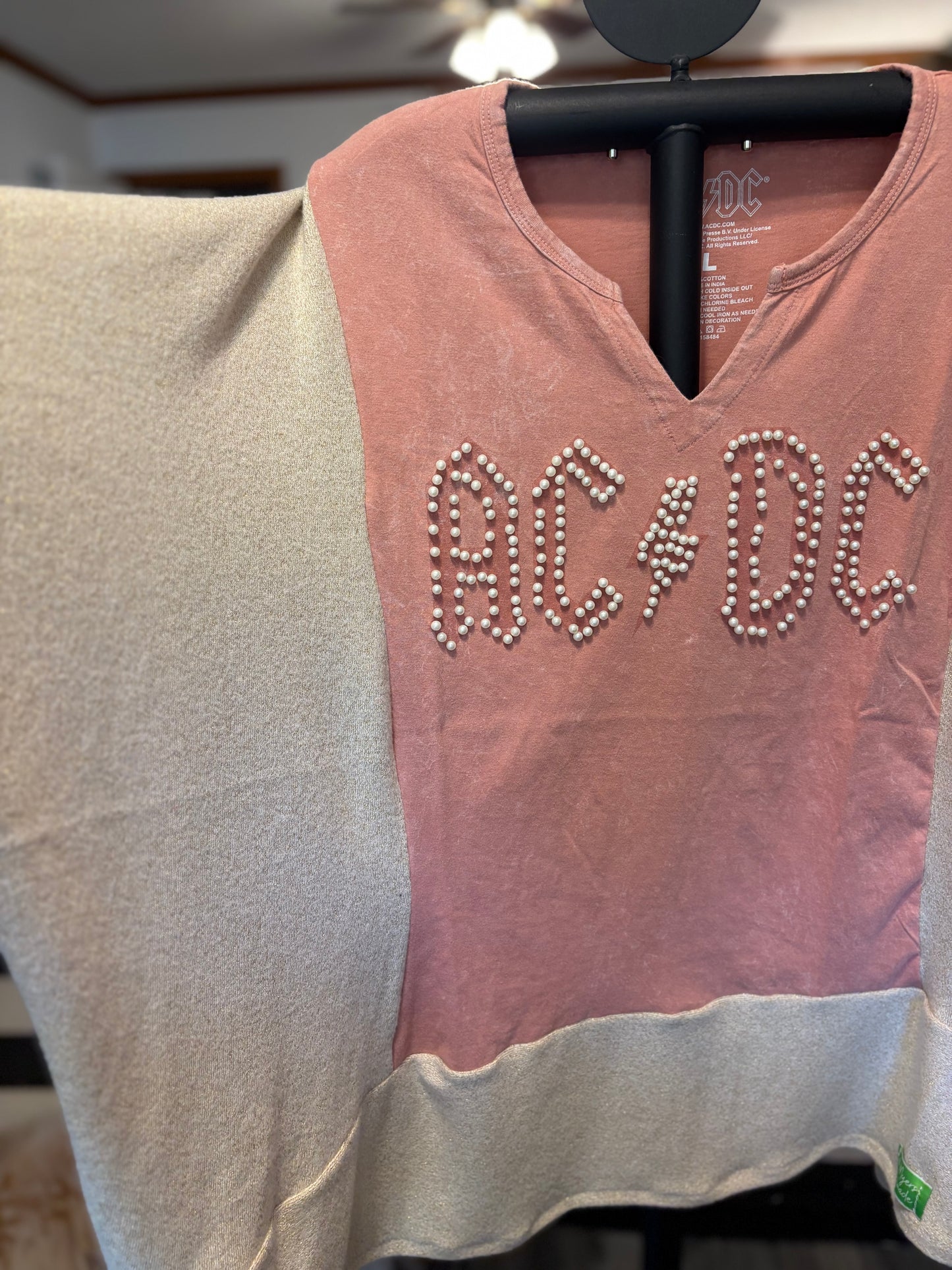 AC/DC Pearl and Gold Upcycled Drop-Sleeve Tee One Size Fits a Large to 3X
