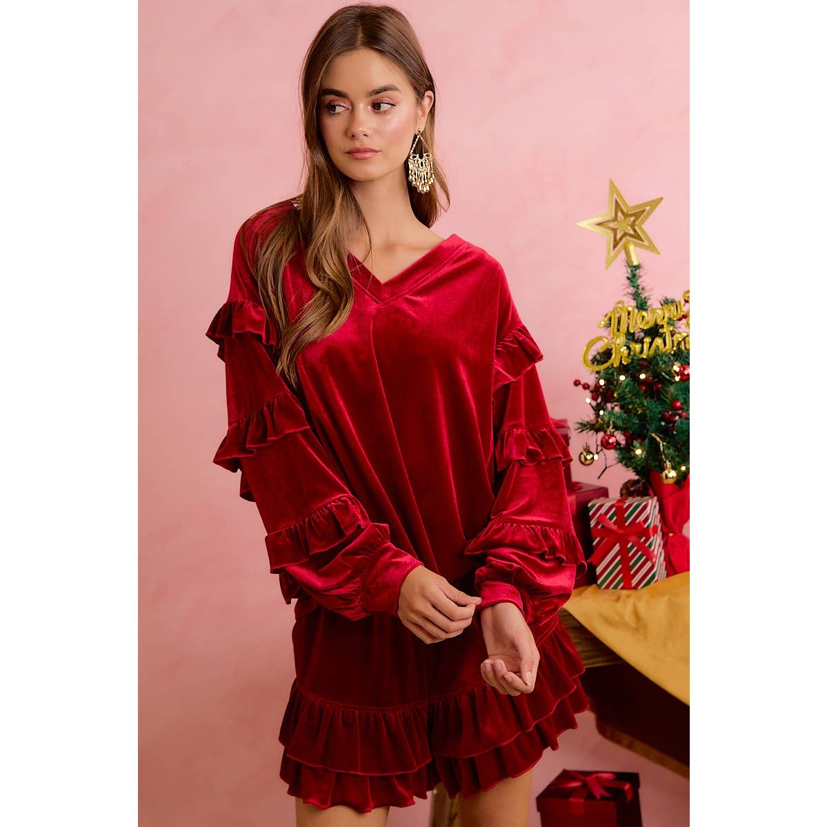 HOLIDAY VELVET RUFFLED HEM SHORTS: CRIMSON