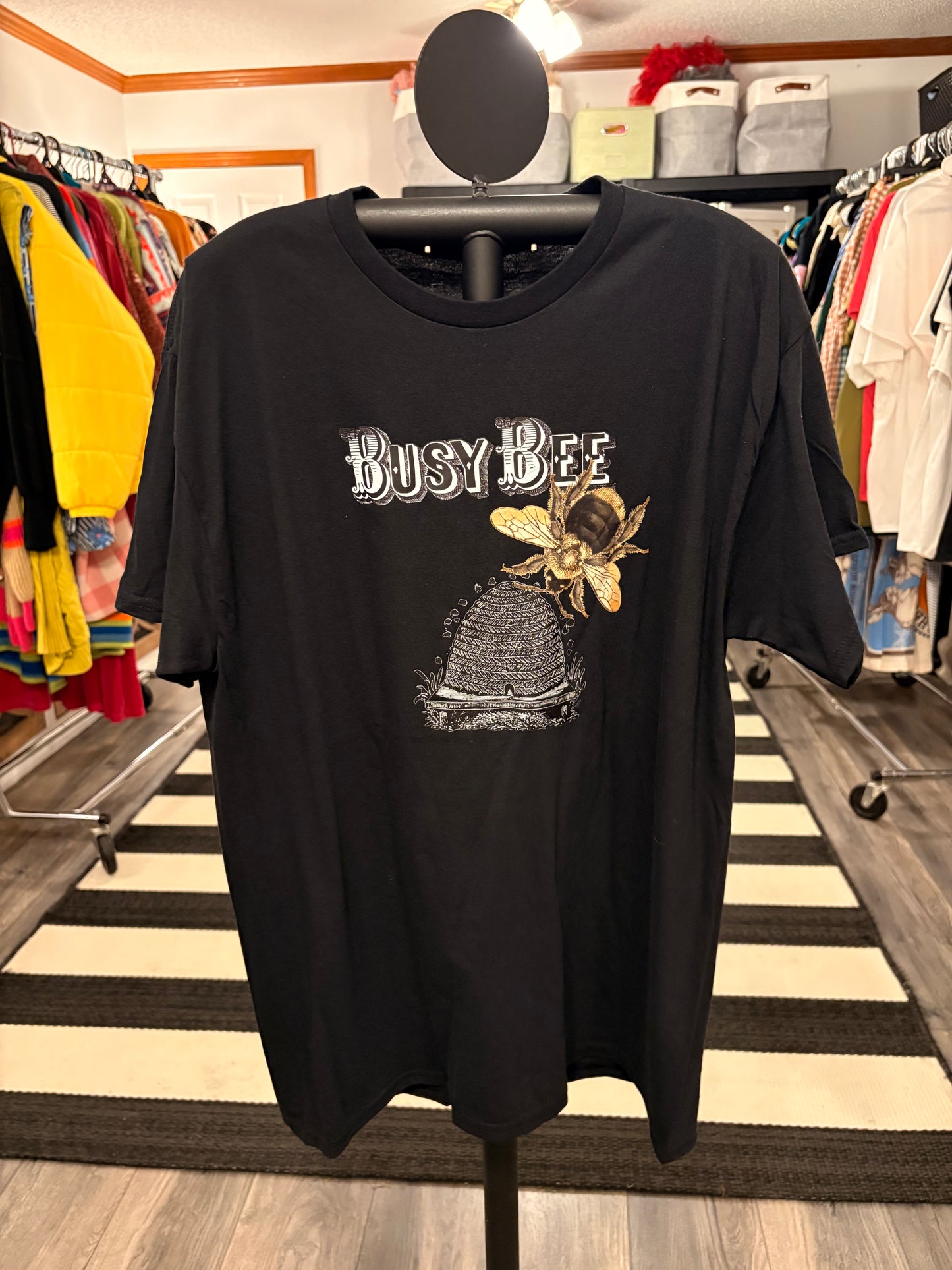 Busy Bee Tee Size Large