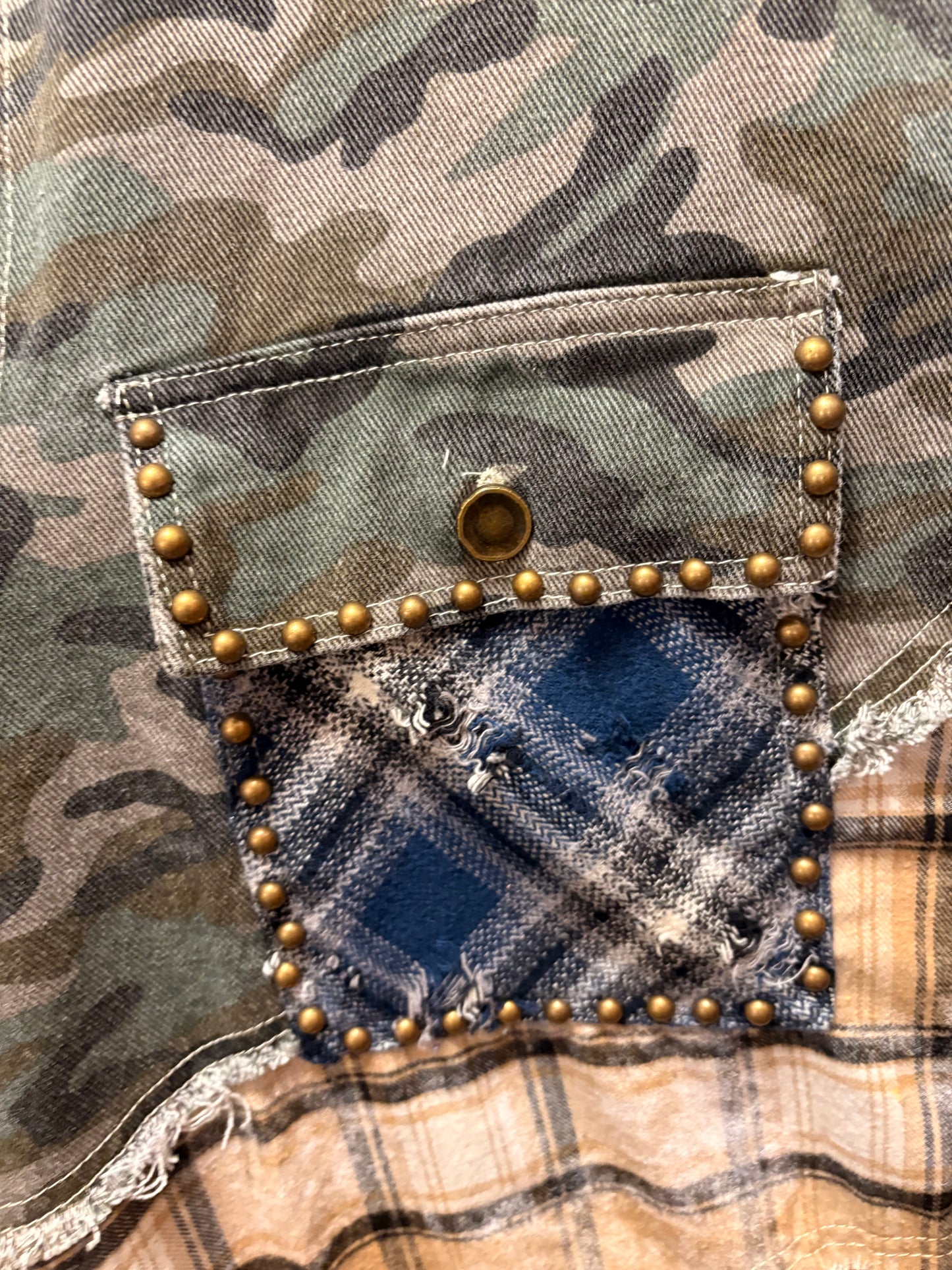 Long Sleeve Plaid Woven Varied Patchwork Maxi Shirt Jacket: CAMO MULTI / M
