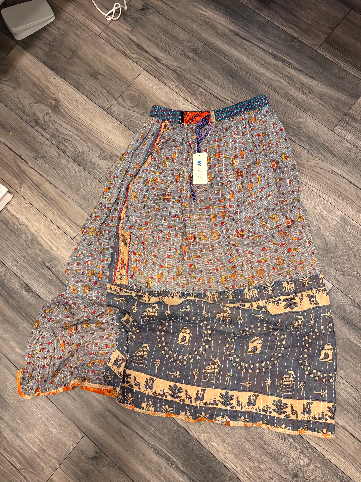 Suzy Women Vintage Kantha Quilt Cotton Reversible Skirt One Size Fits Size 4-16
