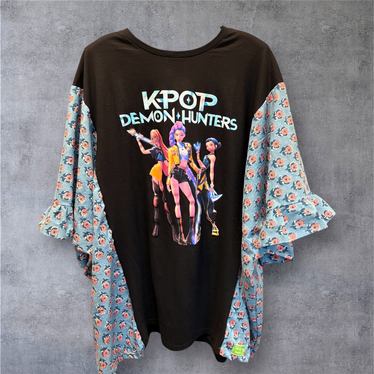 K-pop Ruffled Rockstar Top One Size Fits an XL to 4X VERY Oversized