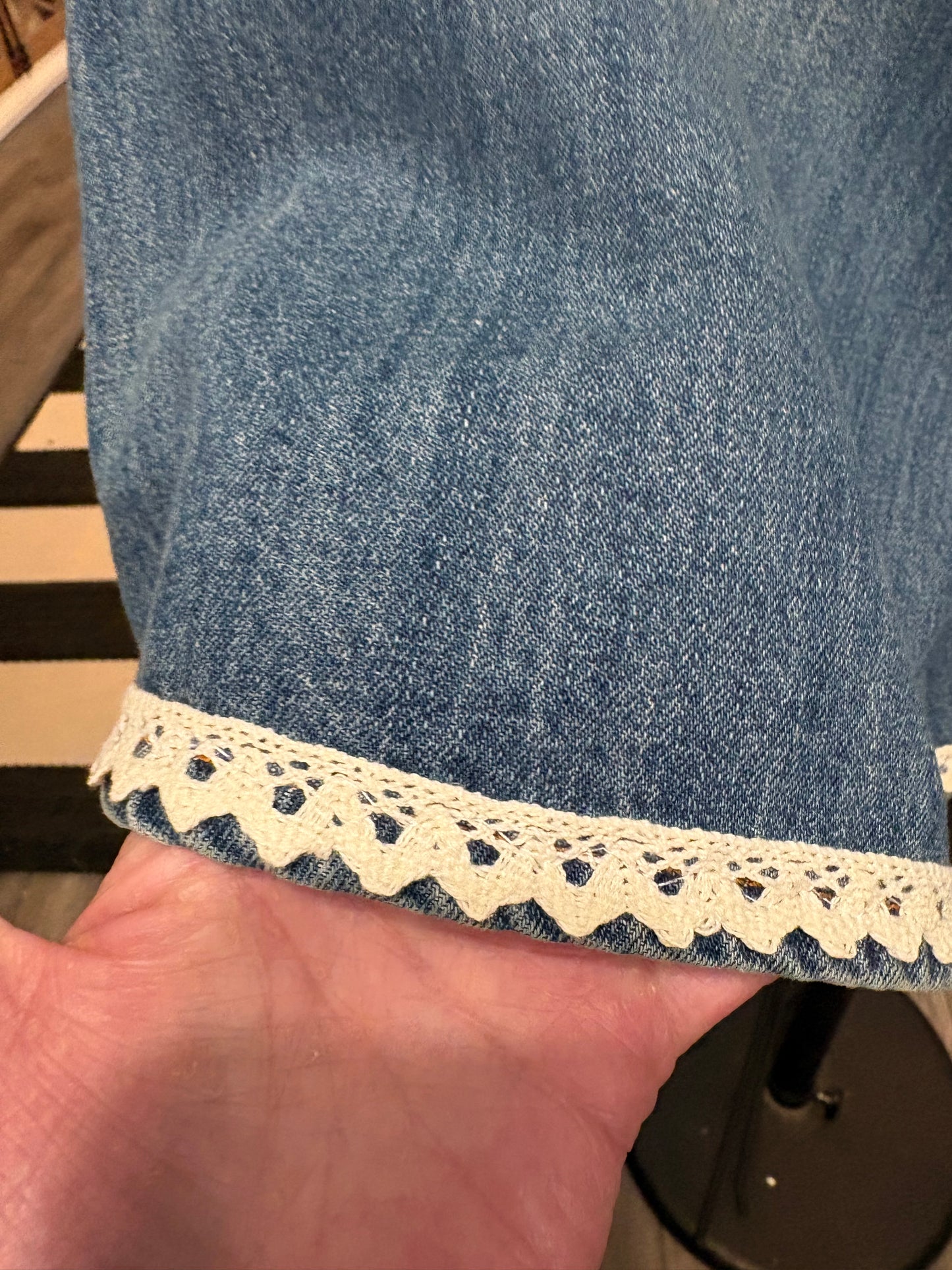 Trixie Refashioned Junk Jean Short Small 2/4