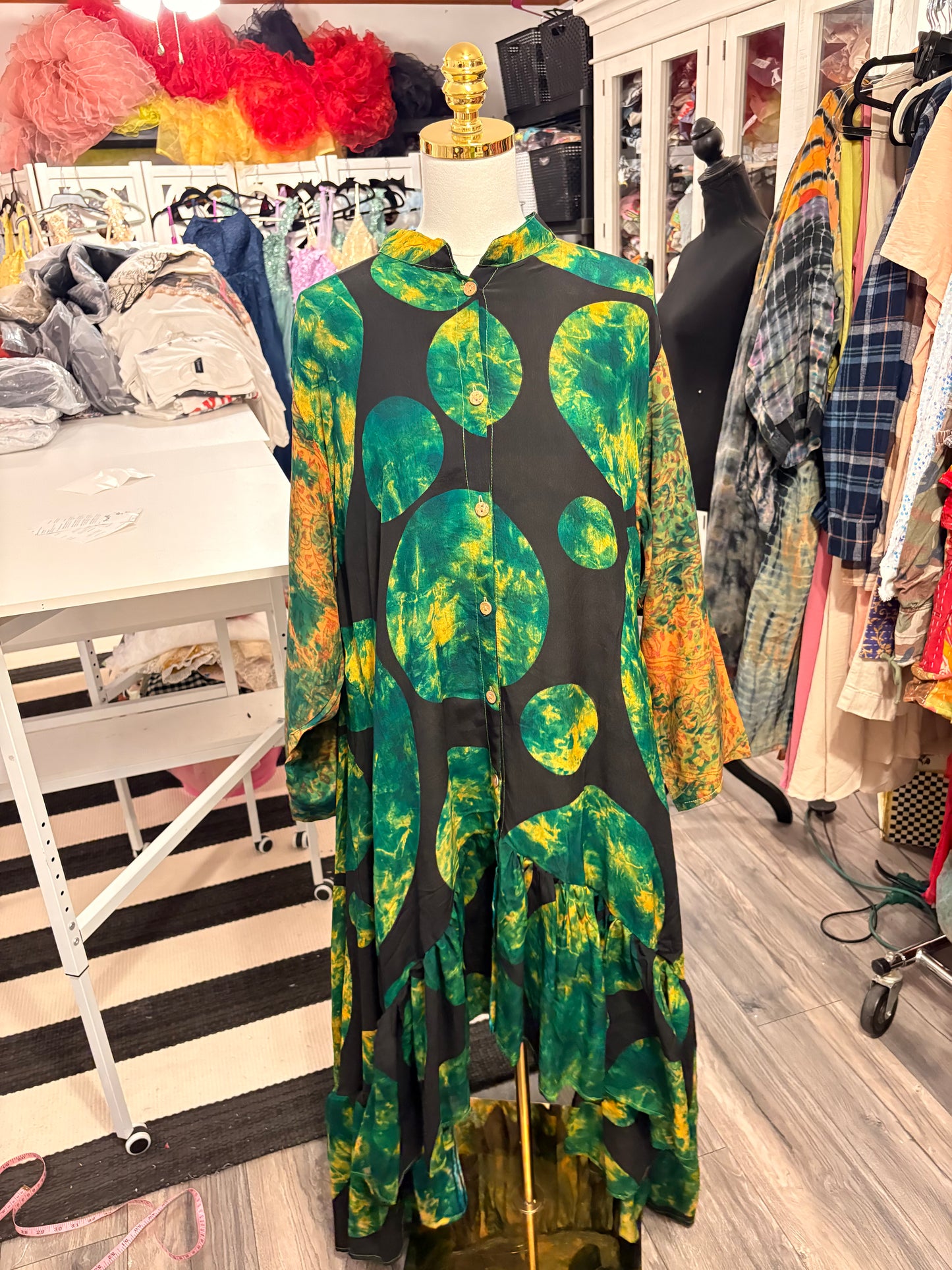 Tabi Silk Ruffled Duster One Size Fits Small to 2X 2-16
