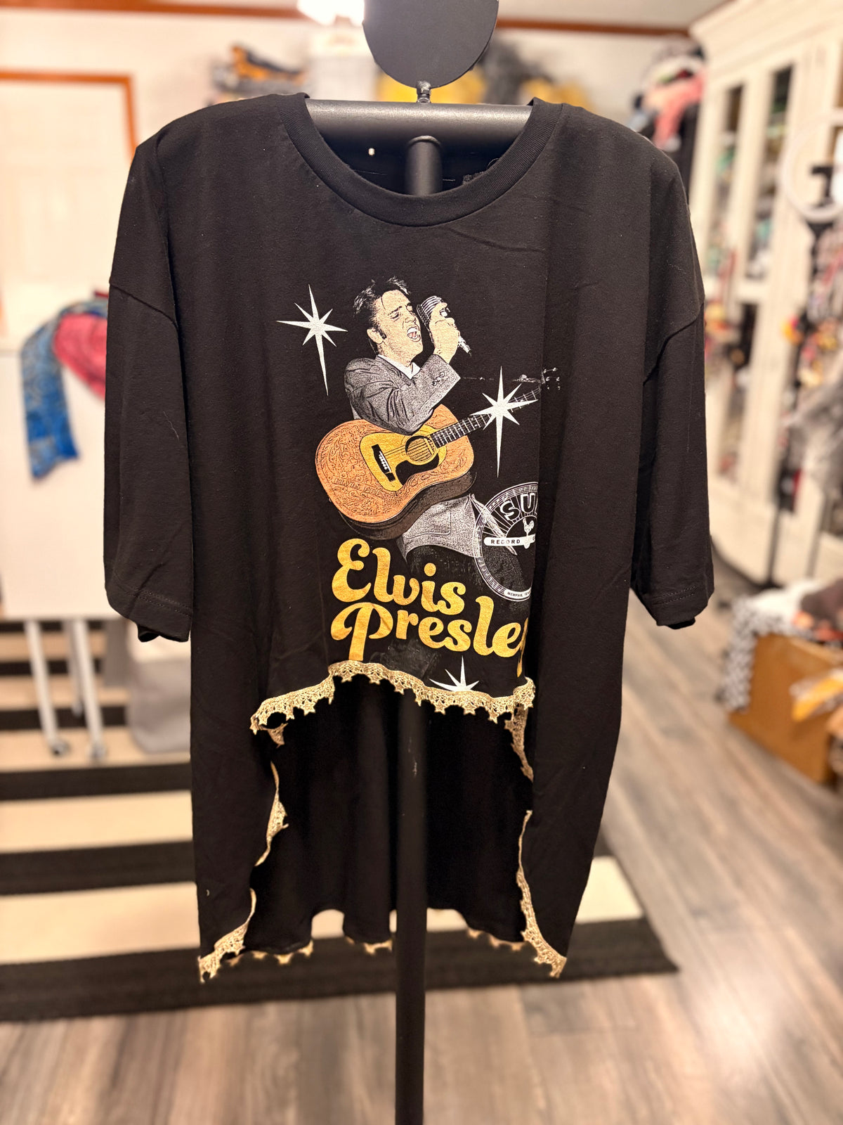 All Shook Up Hi/Lo Glam Tee One Size Fits a Small to XXL