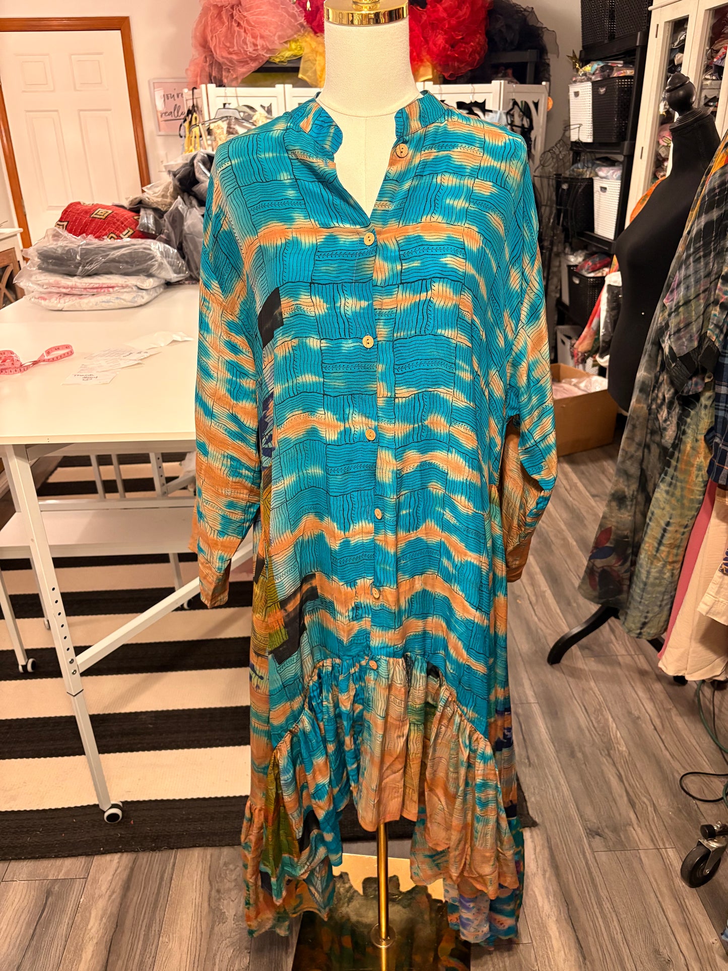 Tammy Hi/Lo Silk Ruffled Duster One Size Fits Small to 2X 2-16