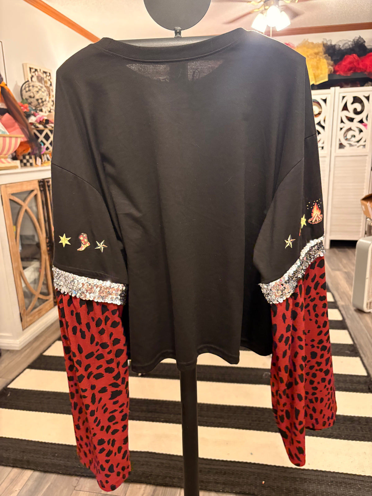 Flashy Cowgirl  Glam Sleeve Tee Fits a Small to XL cropped