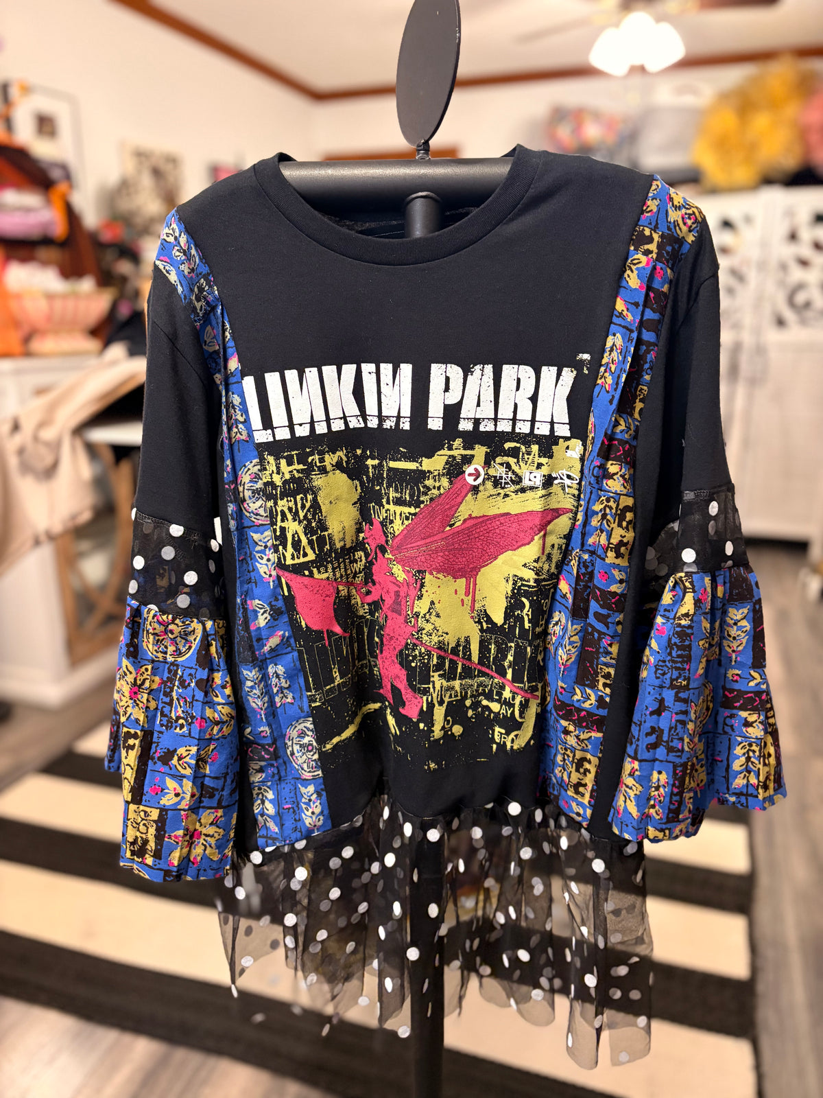 In The End Rock Glam Tee One Size Fits an XS to Medium