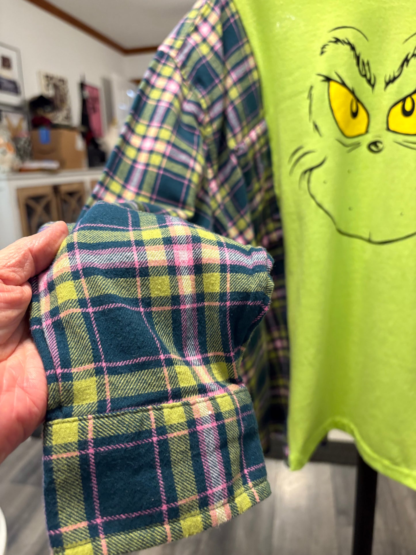 Grinch Upcycled Drop-Sleeve Flannel One Size Fits a Large to 3X