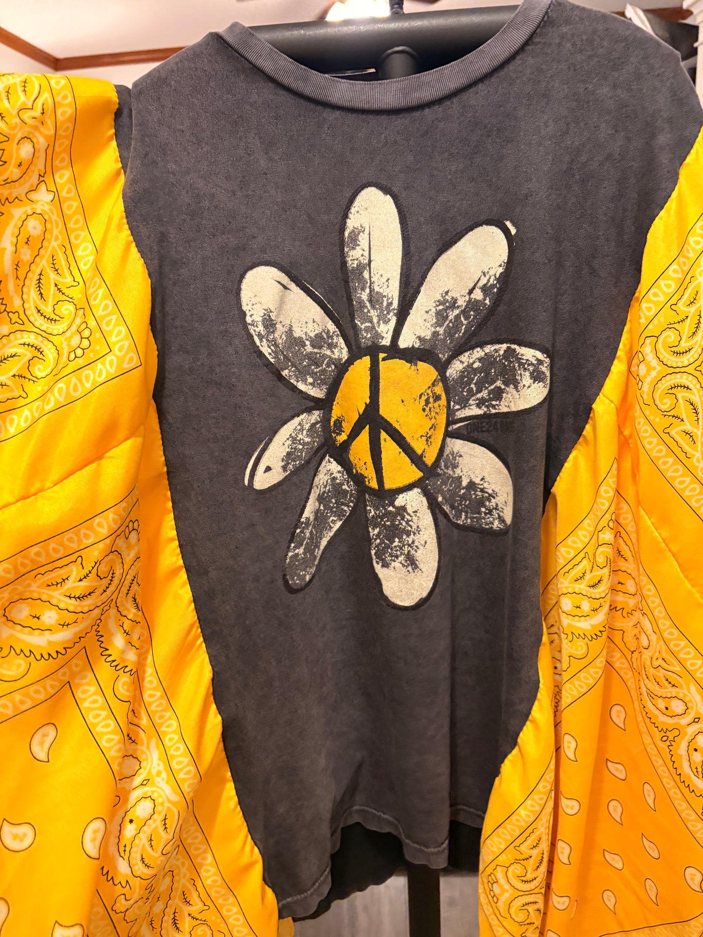 Dirty Daisy Bandana Poncho Tee Fits a Small to 3X