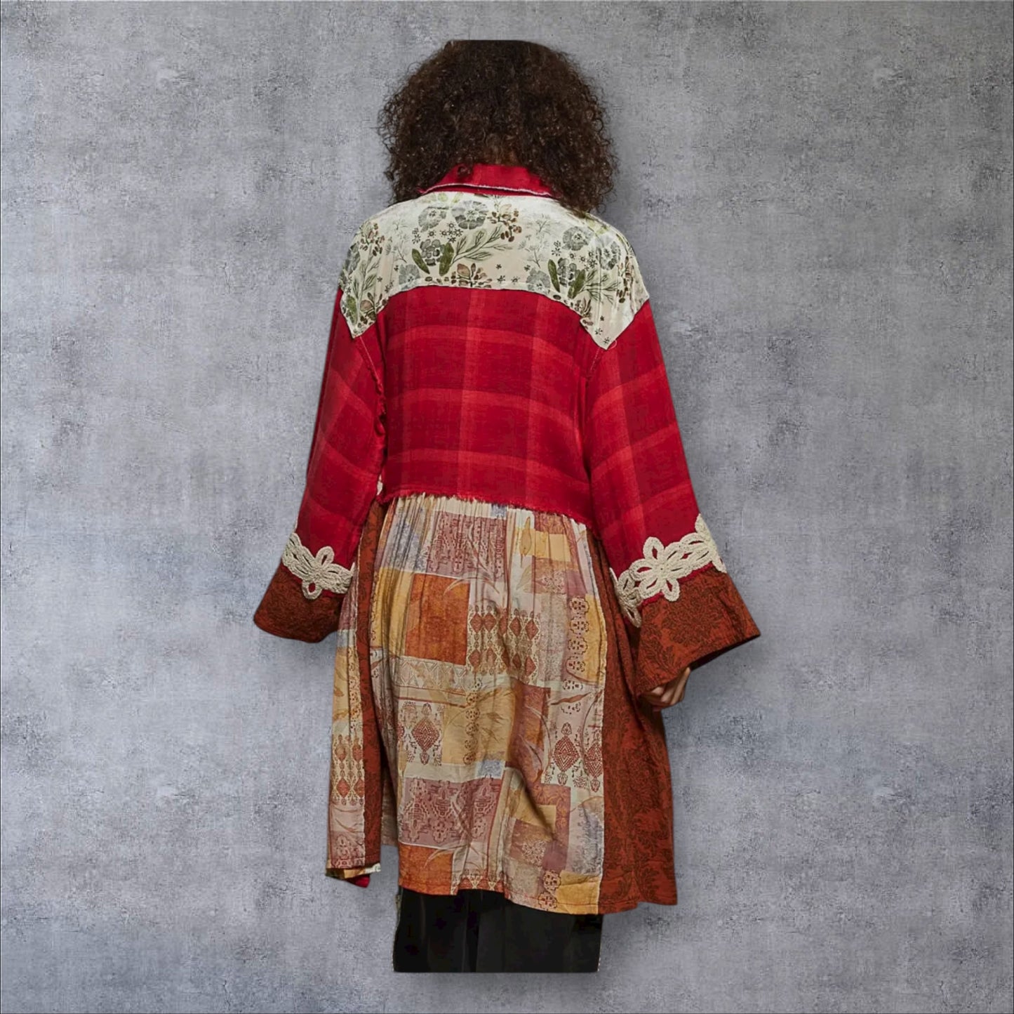 Long sleeve spangle crochet trim plaid knee length shirt top: RED MULTI / S