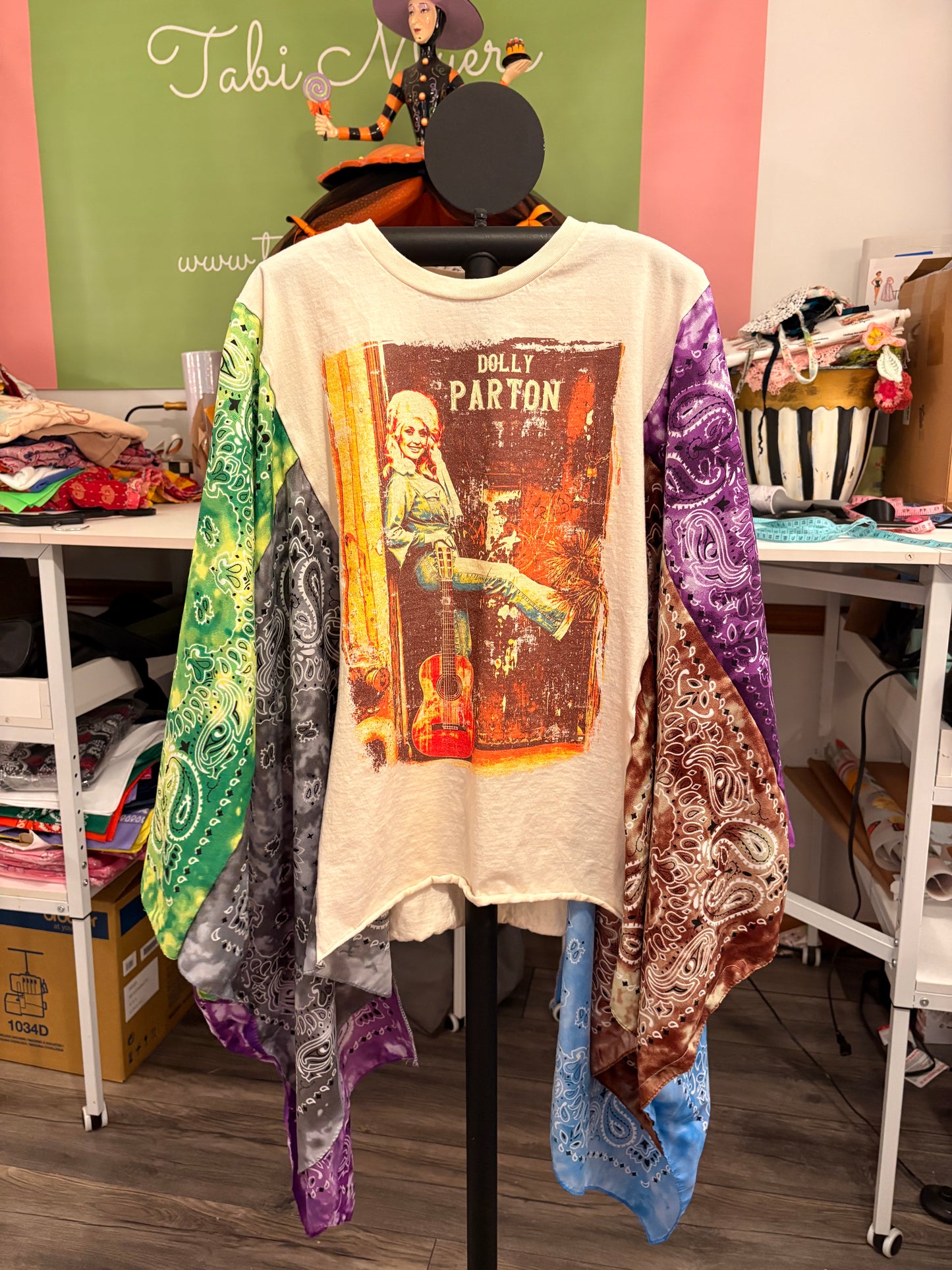 Guitar Dolly Bandana Poncho Tee Fits a Small to 2X