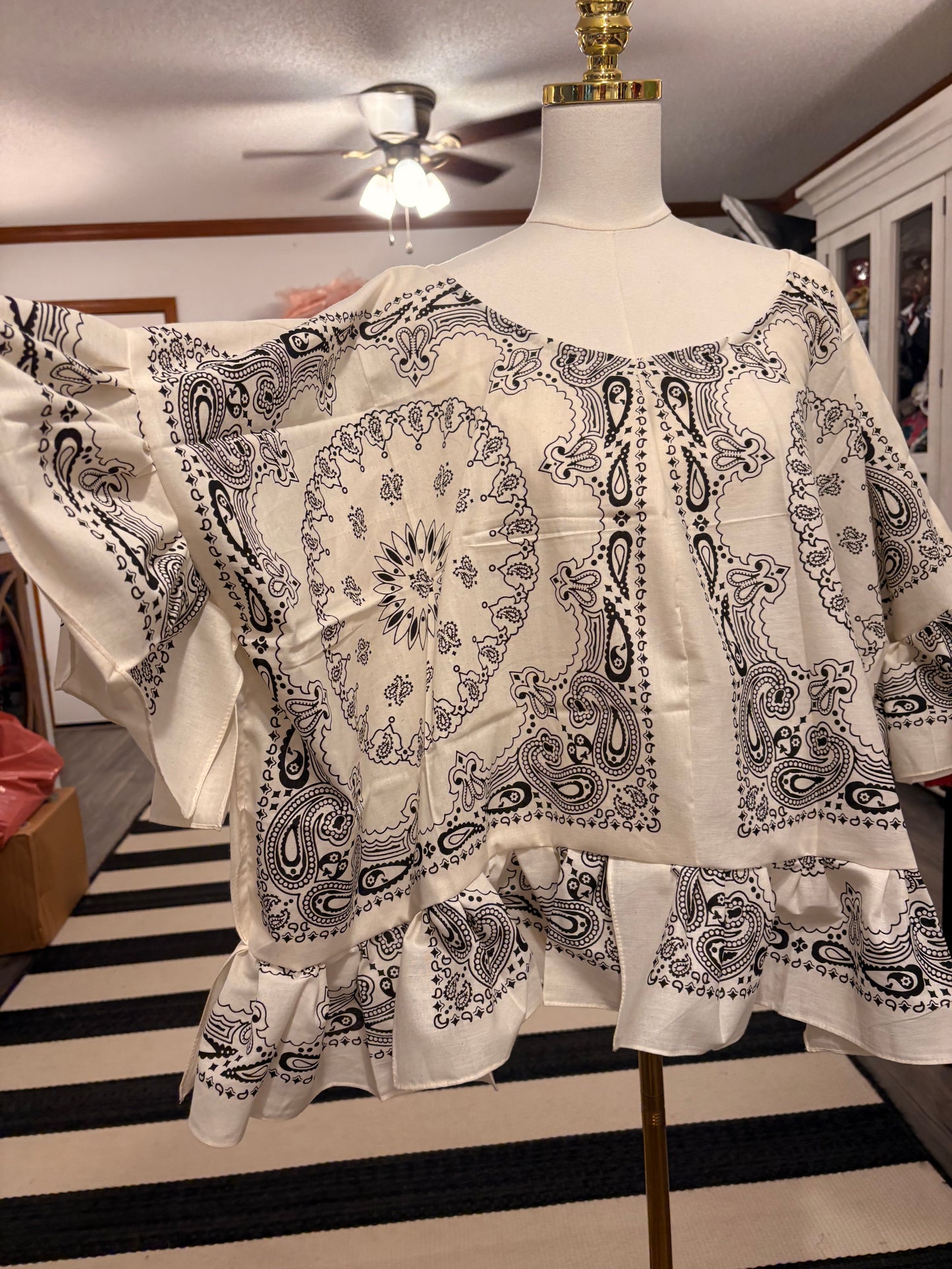 Sandy Bandana Top Fits a Small to 2X