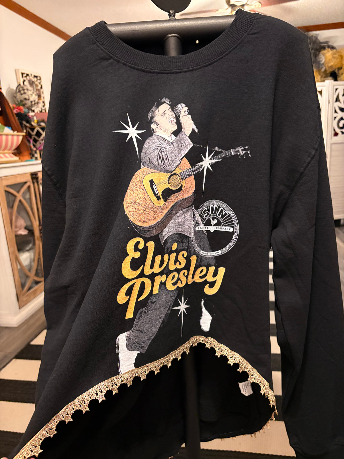 Love Me Tender Hi/Lo Glam Tee One Size Fits a Small to XL