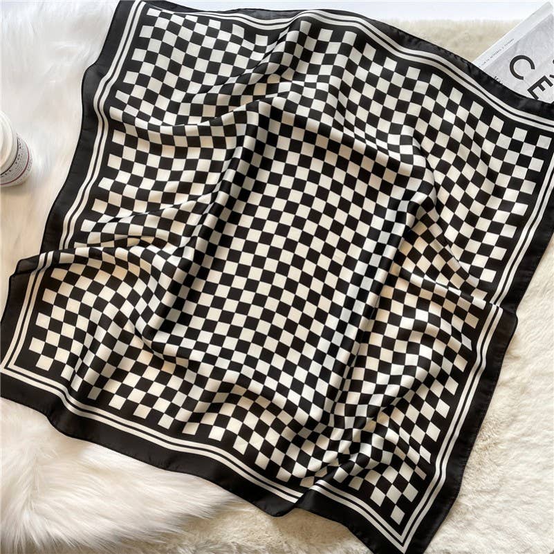 LARGE CHECKER PRINT SILKY FEEL BANDANA SCARF | 40SC692: Black