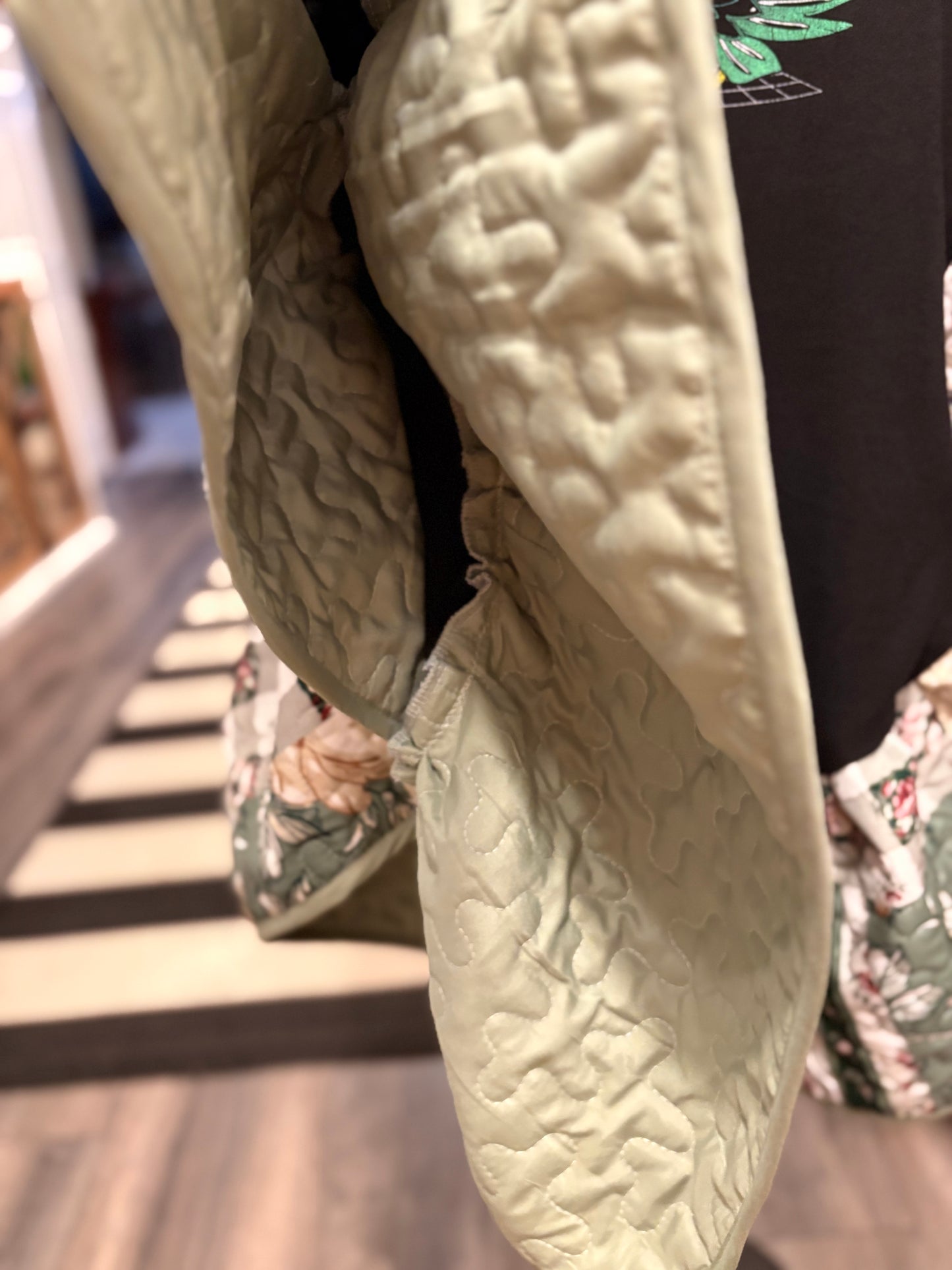 Journey Quilted Rock Angel Poncho One Size Fits a Large to 4X (12-24) SUPER Oversized