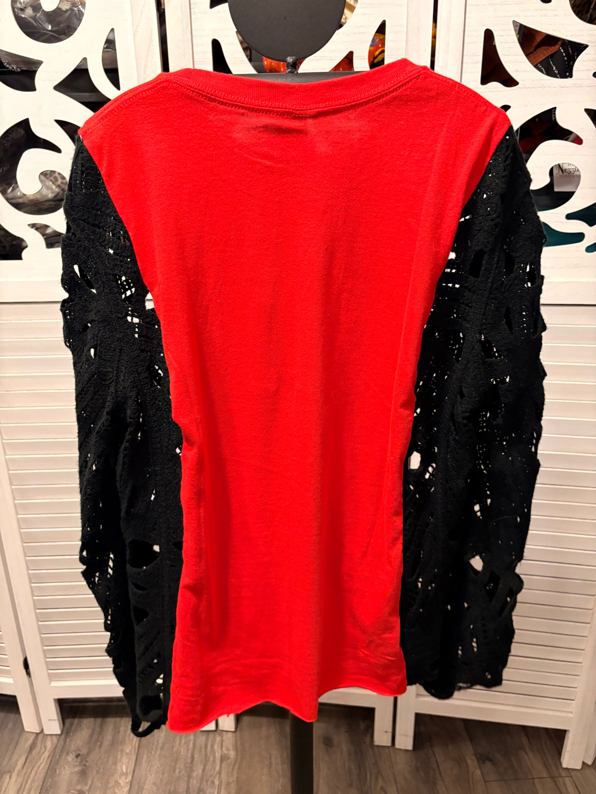 MTV Glam Tee One Size Fits a Small to Large