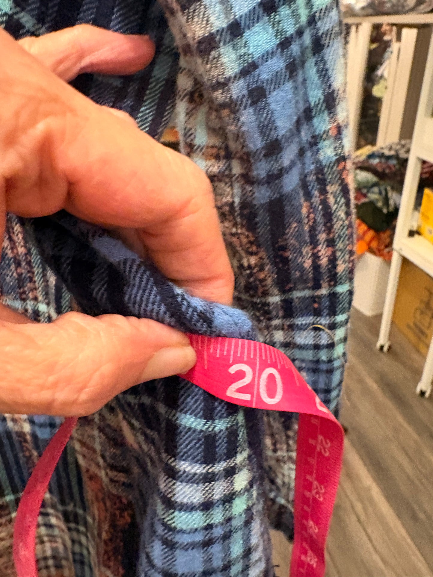 Lynard Skynard Flashy Flannel
Fits a Small to Large 2-12
