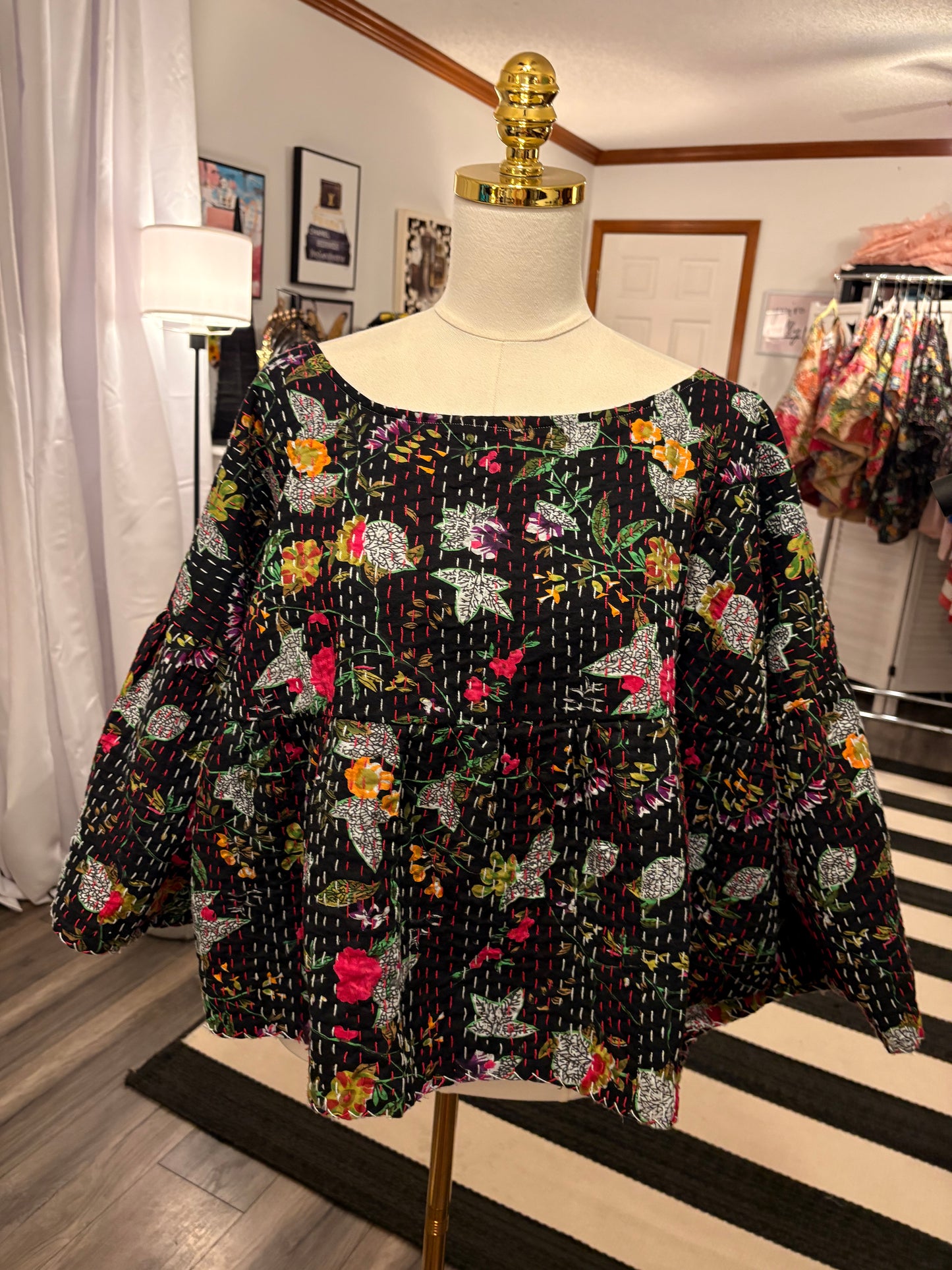 Lee Kantha Circle Top One Size Fits a Small to XL