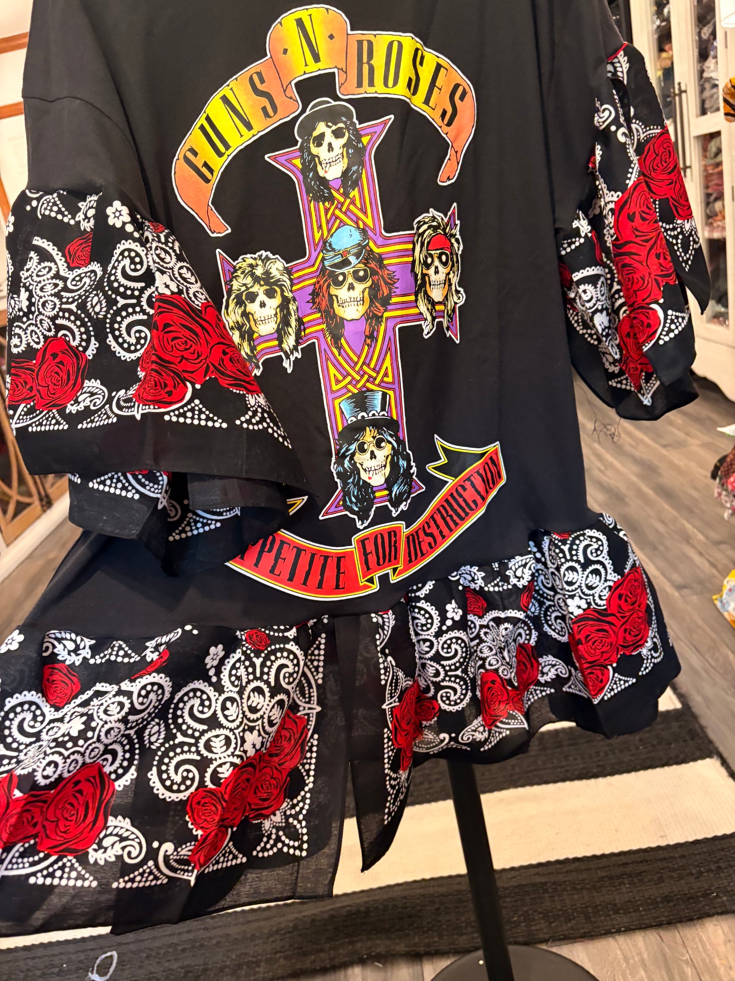 Appetite Bandana Baby Doll Tee Fits a Small to XL