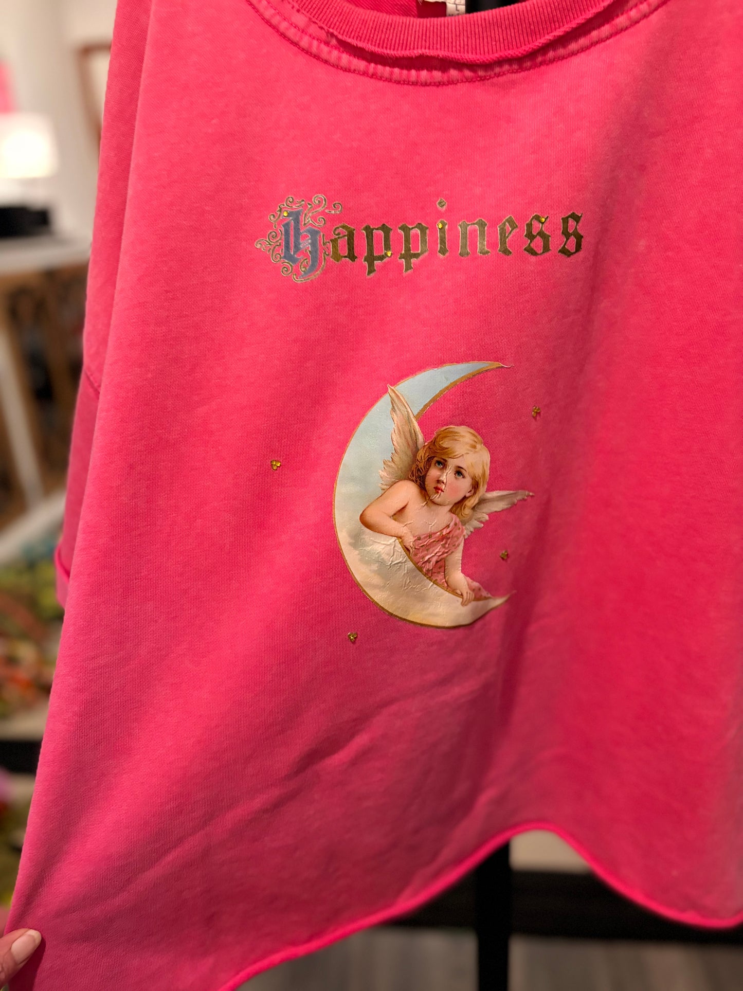 Happiness Box Tee Large