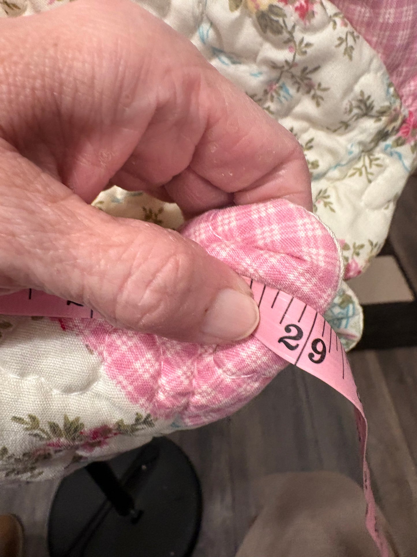 Victory in Jesus Quilted Rock Angel Poncho One Size Fits a Large to XXL OVERSIZED