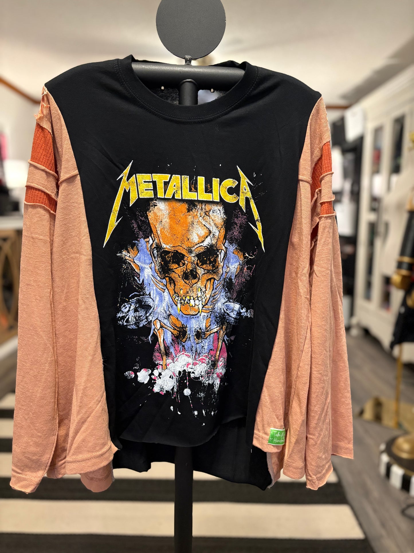Metallica Drop Sleeve Tee One Size Fits A Small to Large Oversized