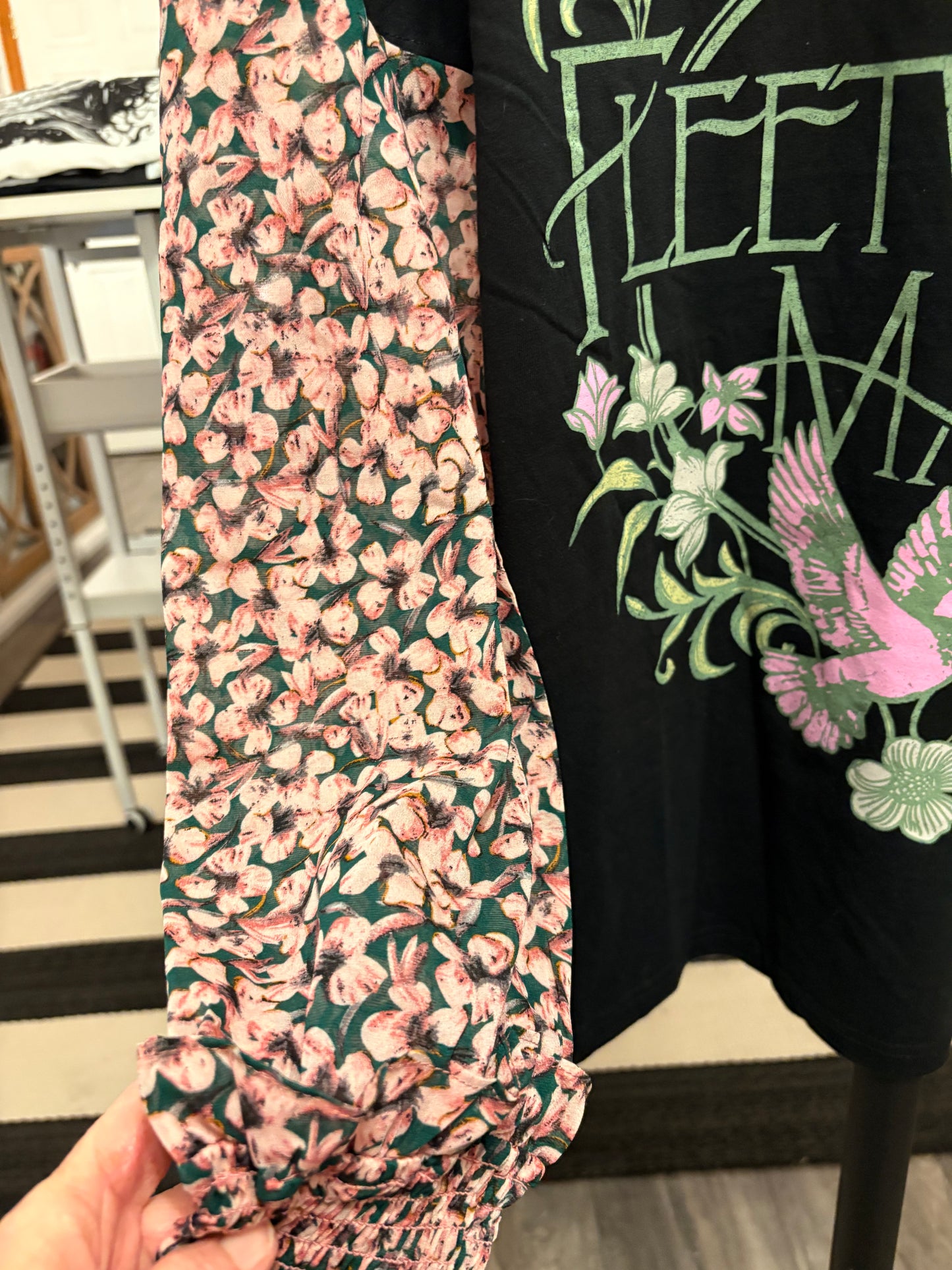 The Mac Glam Sleeve Tee One Size Fits a Small to Large