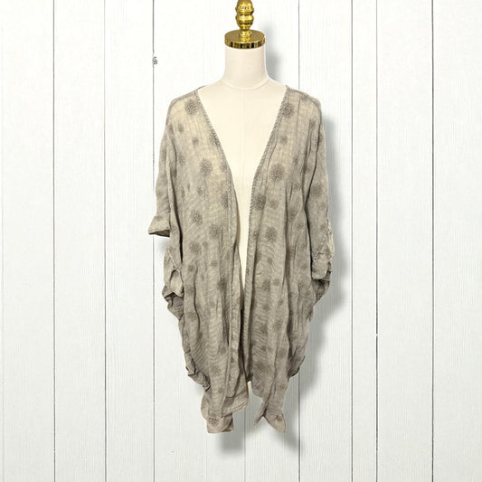 Easel Embroidered Gauze Mineral Wash Ruffled Duster in Storm Grey